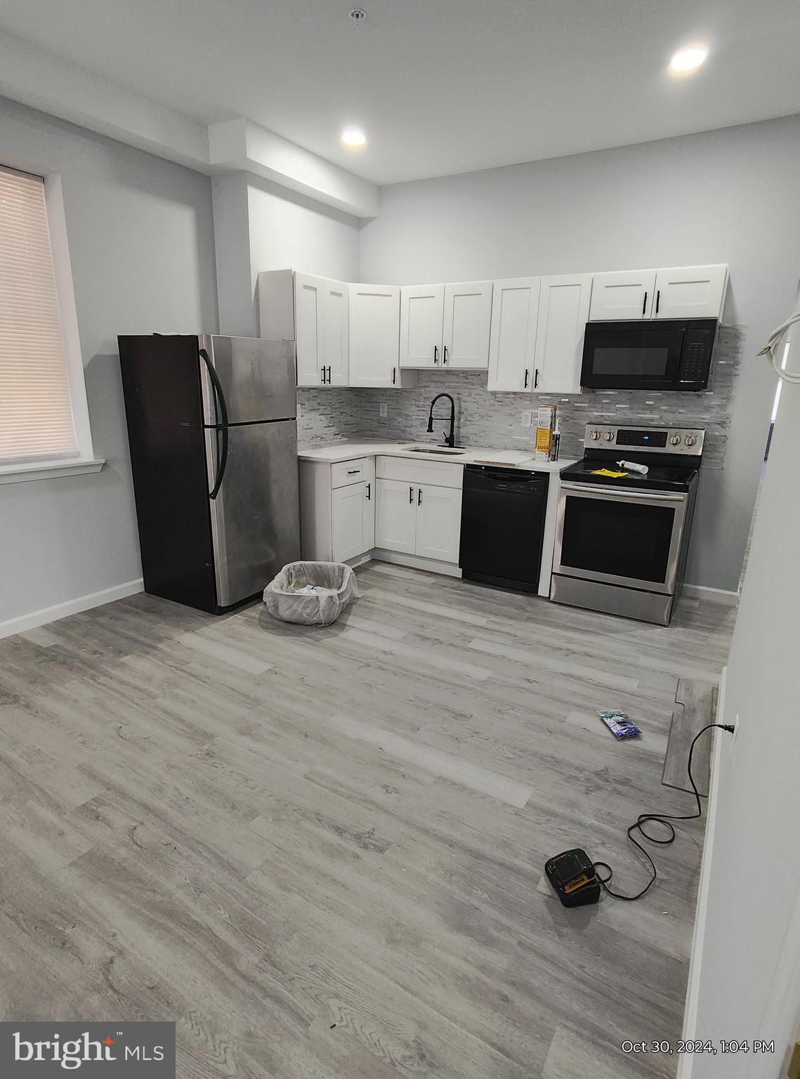 TEMPLE UNIVERSITY - Residential Lease