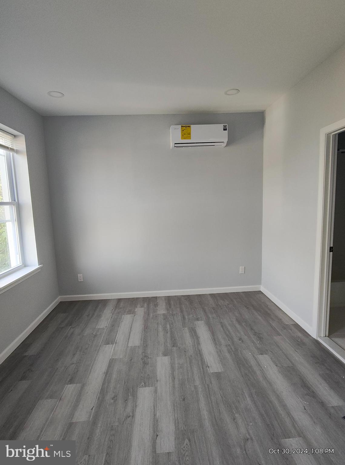 TEMPLE UNIVERSITY - Residential Lease