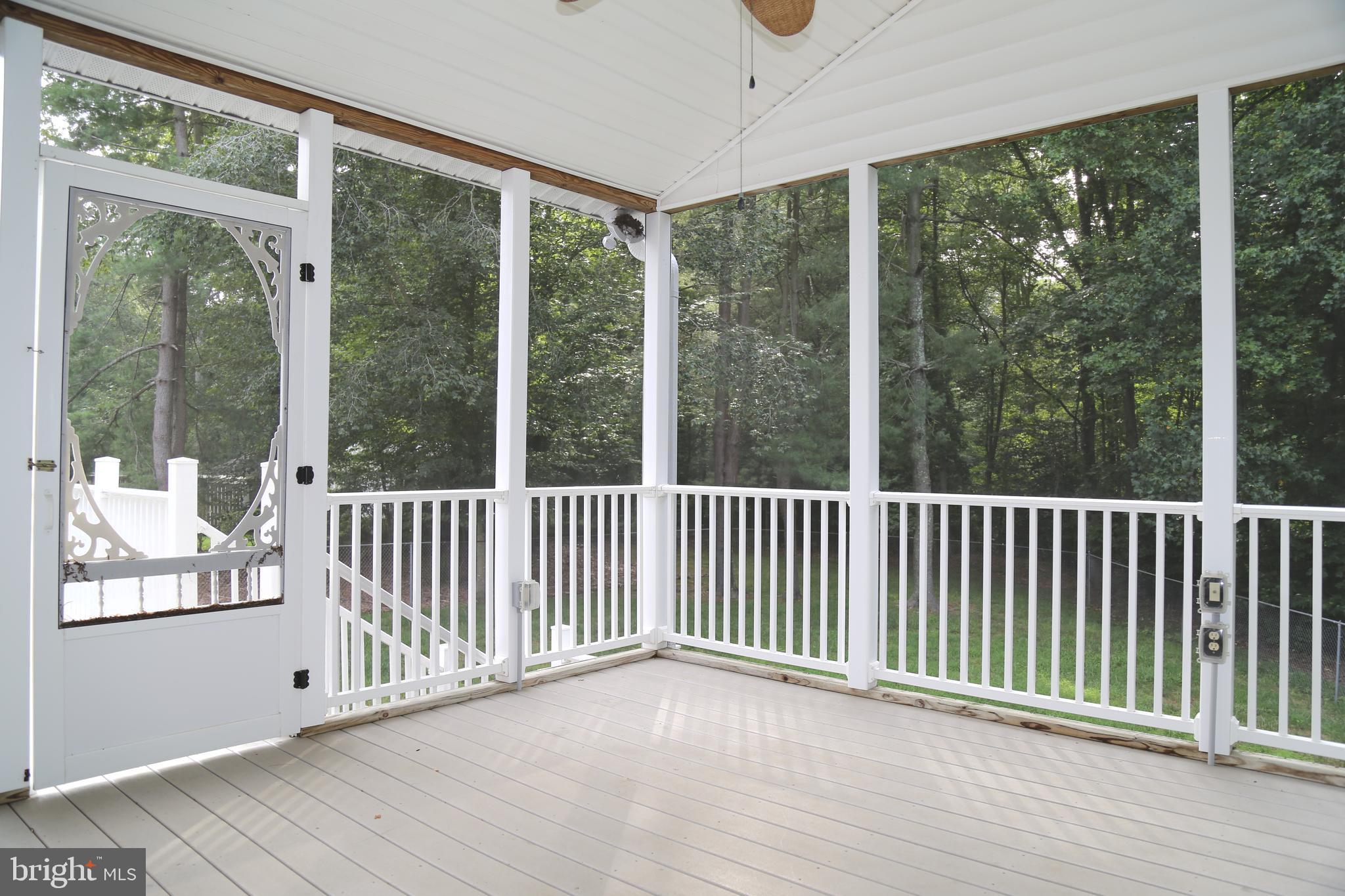 KNOLLAND - Residential