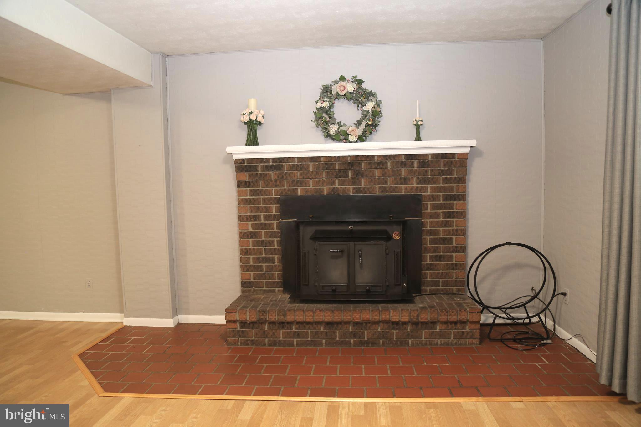 KNOLLAND - Residential