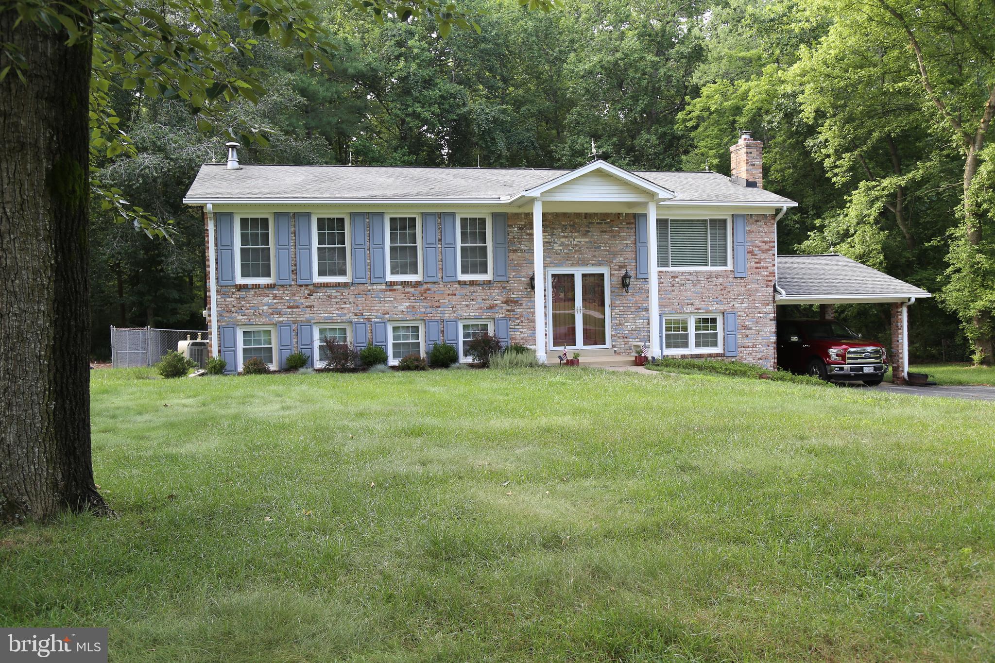 KNOLLAND - Residential