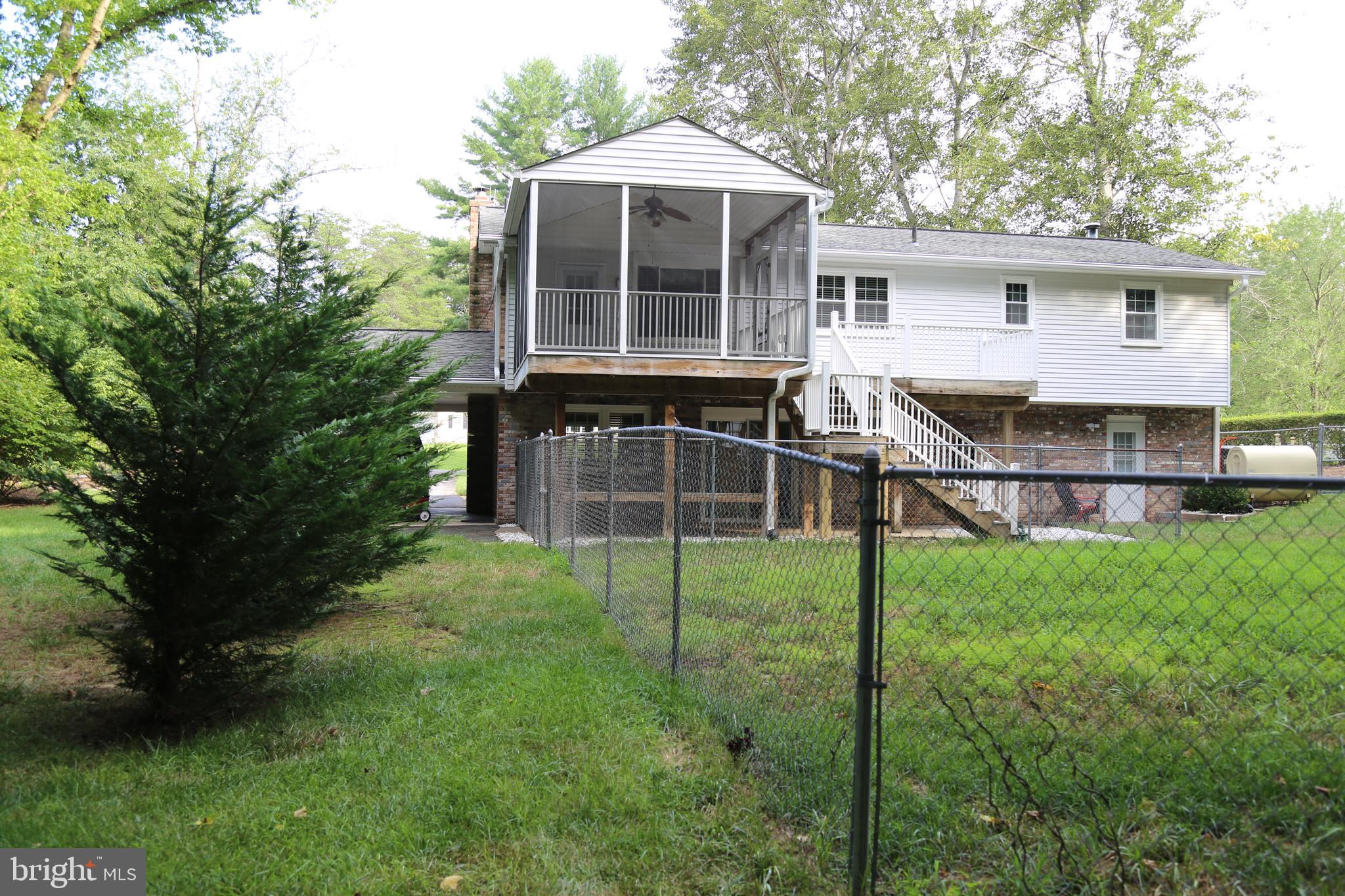 KNOLLAND - Residential