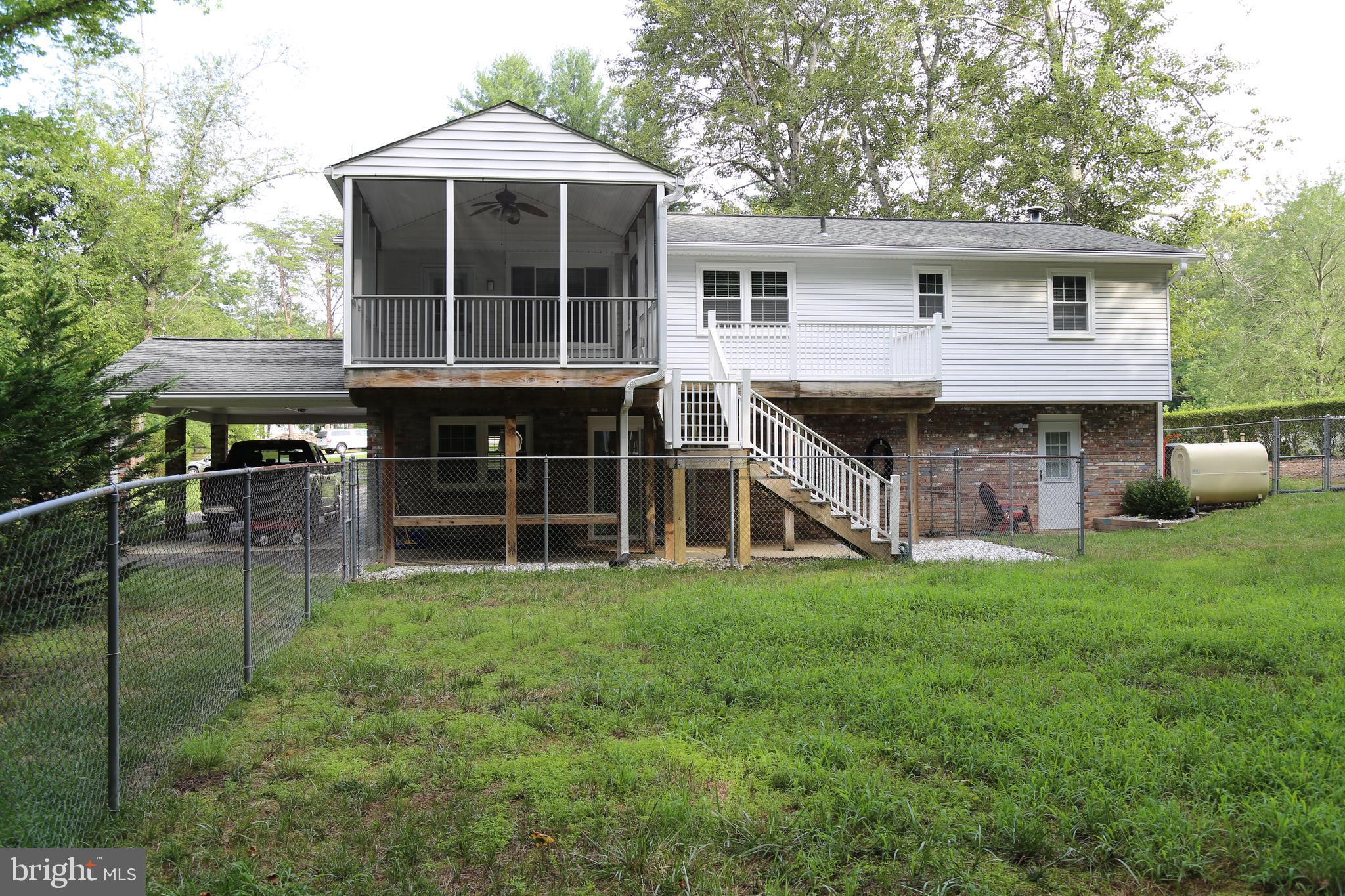 KNOLLAND - Residential