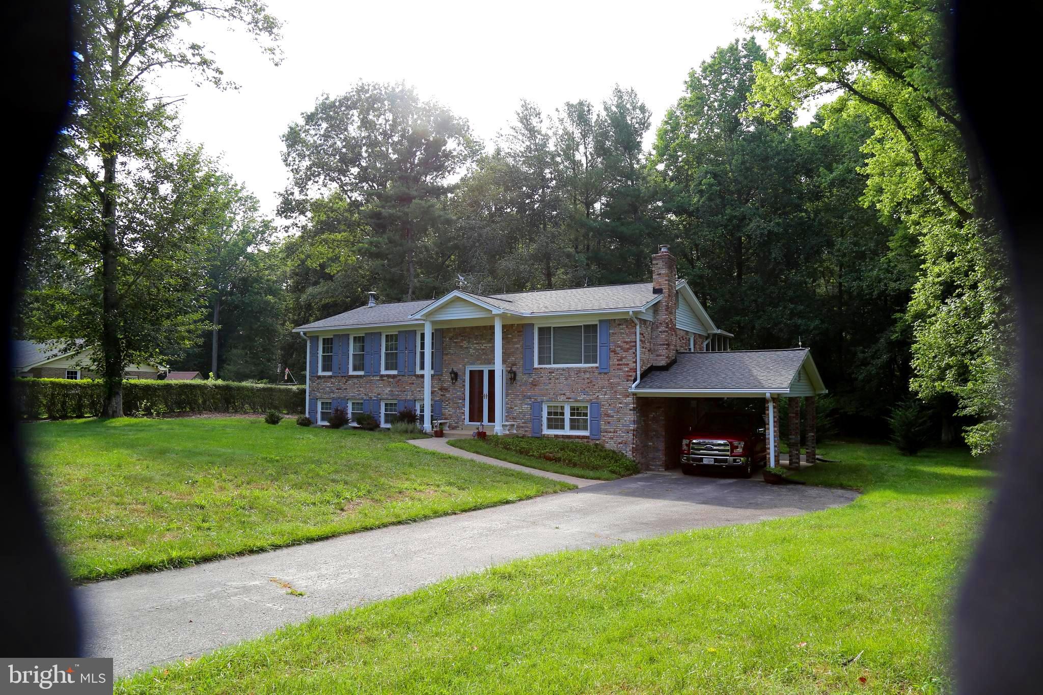 KNOLLAND - Residential