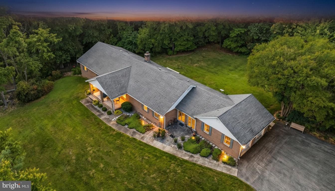 11600 FARM DRIVE