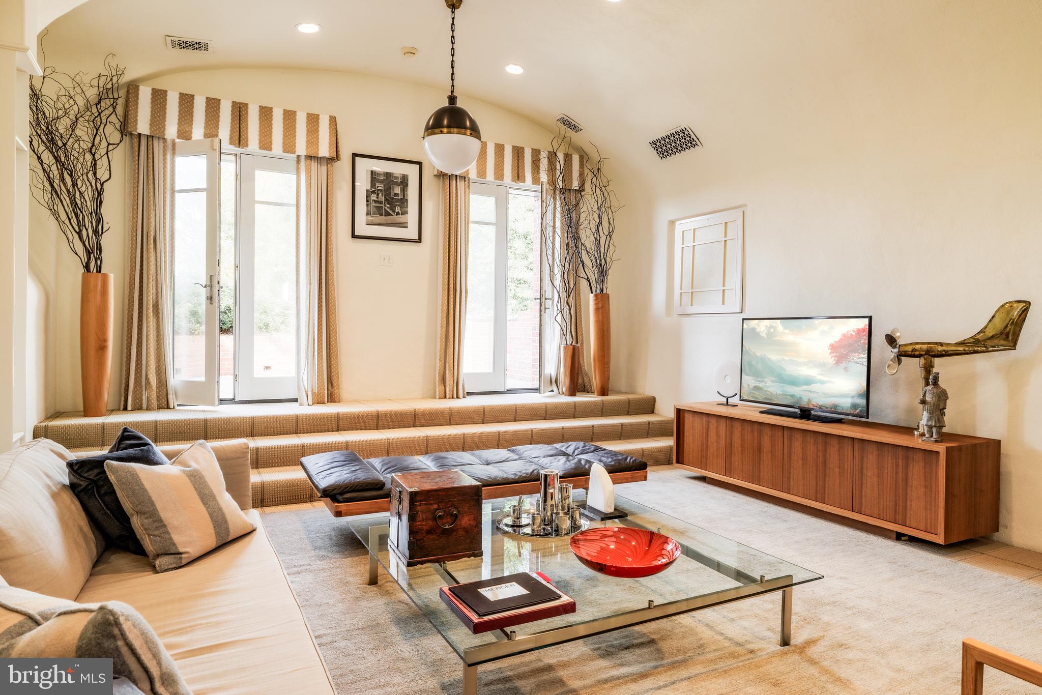 GIBSON ISLAND - Residential