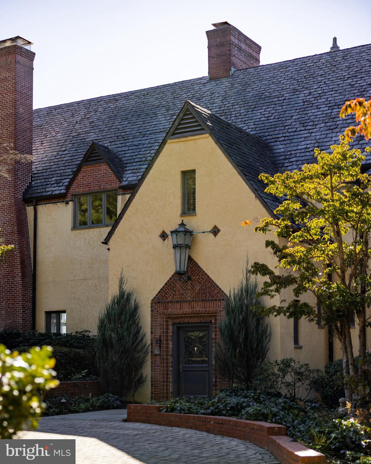 GIBSON ISLAND - Residential