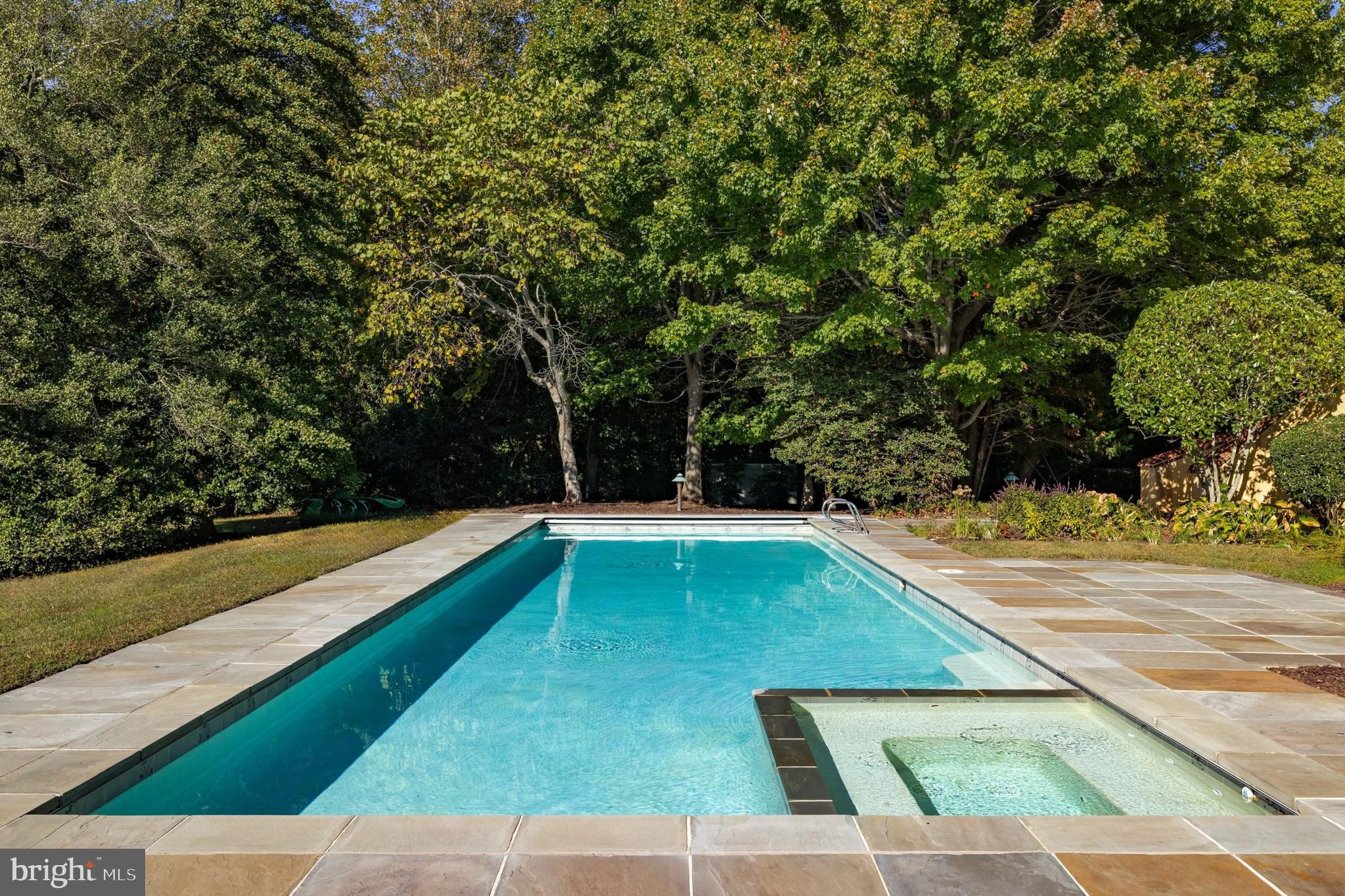 GIBSON ISLAND - Residential