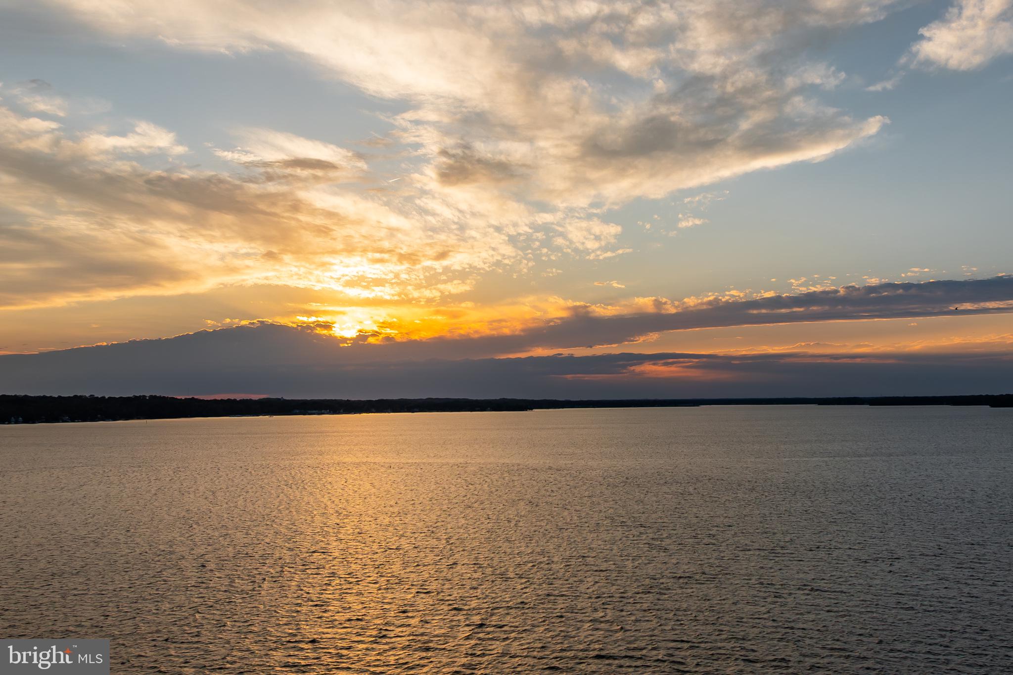 GIBSON ISLAND - Residential