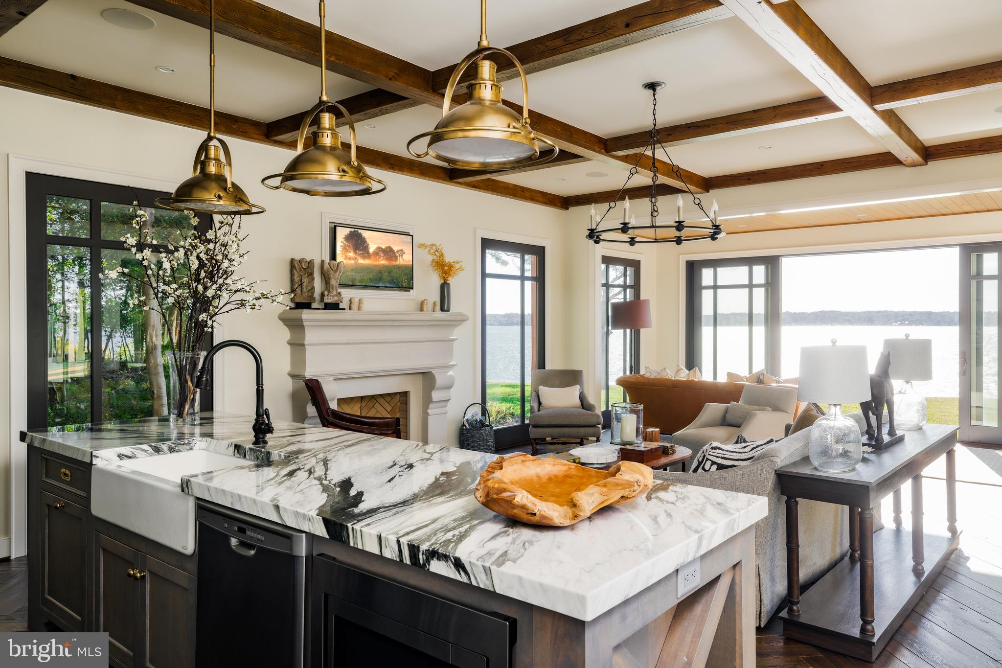 GIBSON ISLAND - Residential