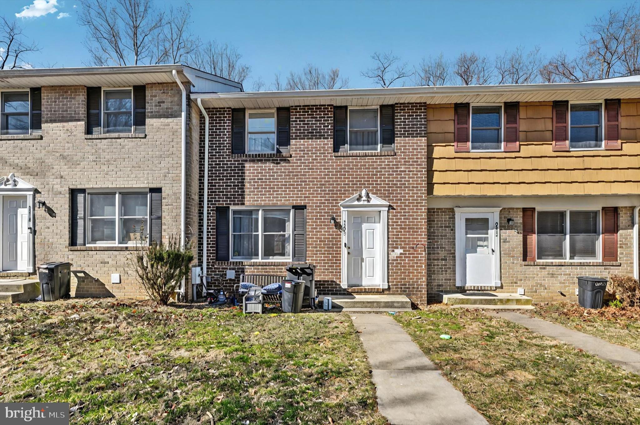 9220 WOODCREEK COURT