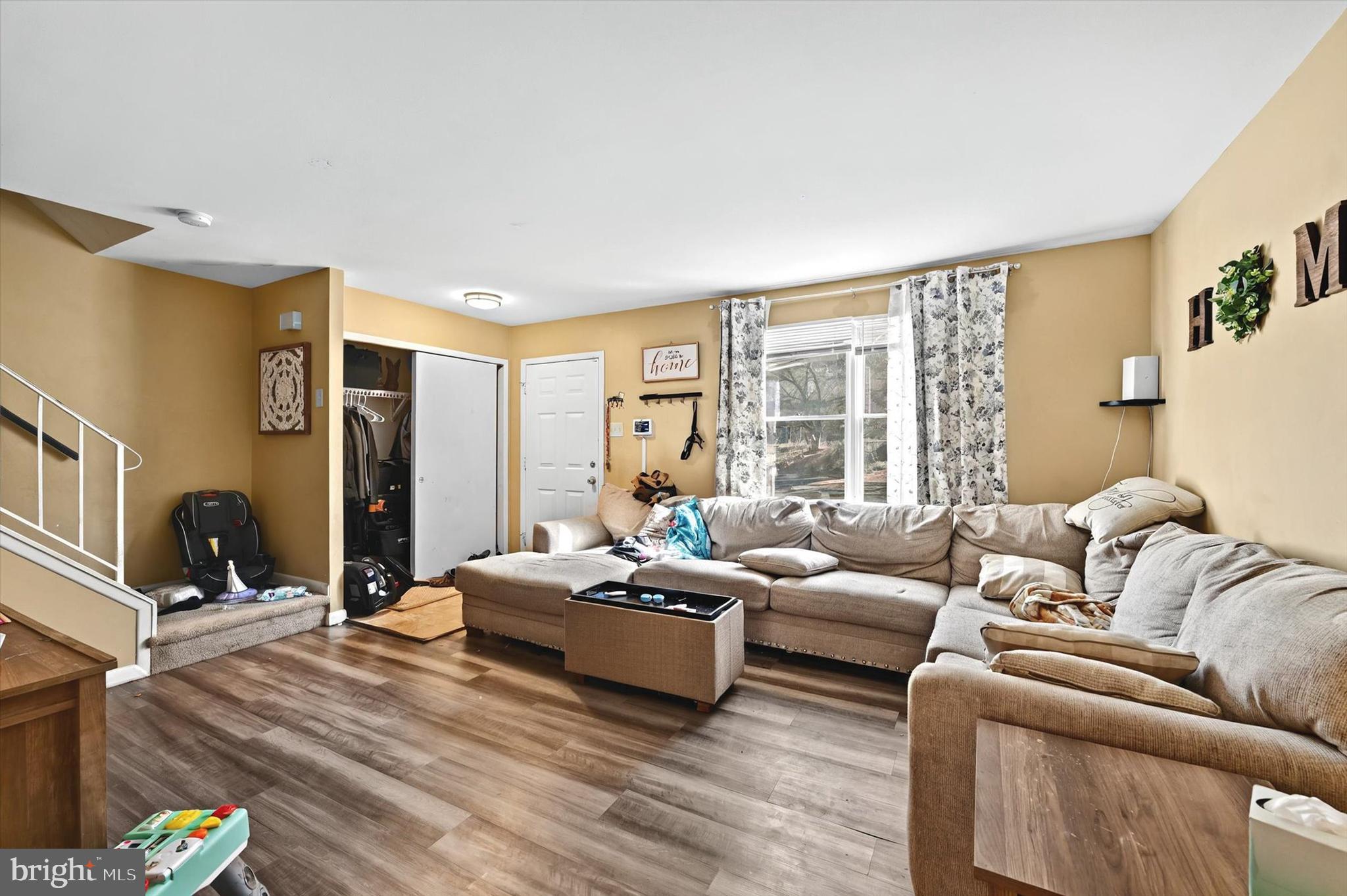 9220 WOODCREEK COURT