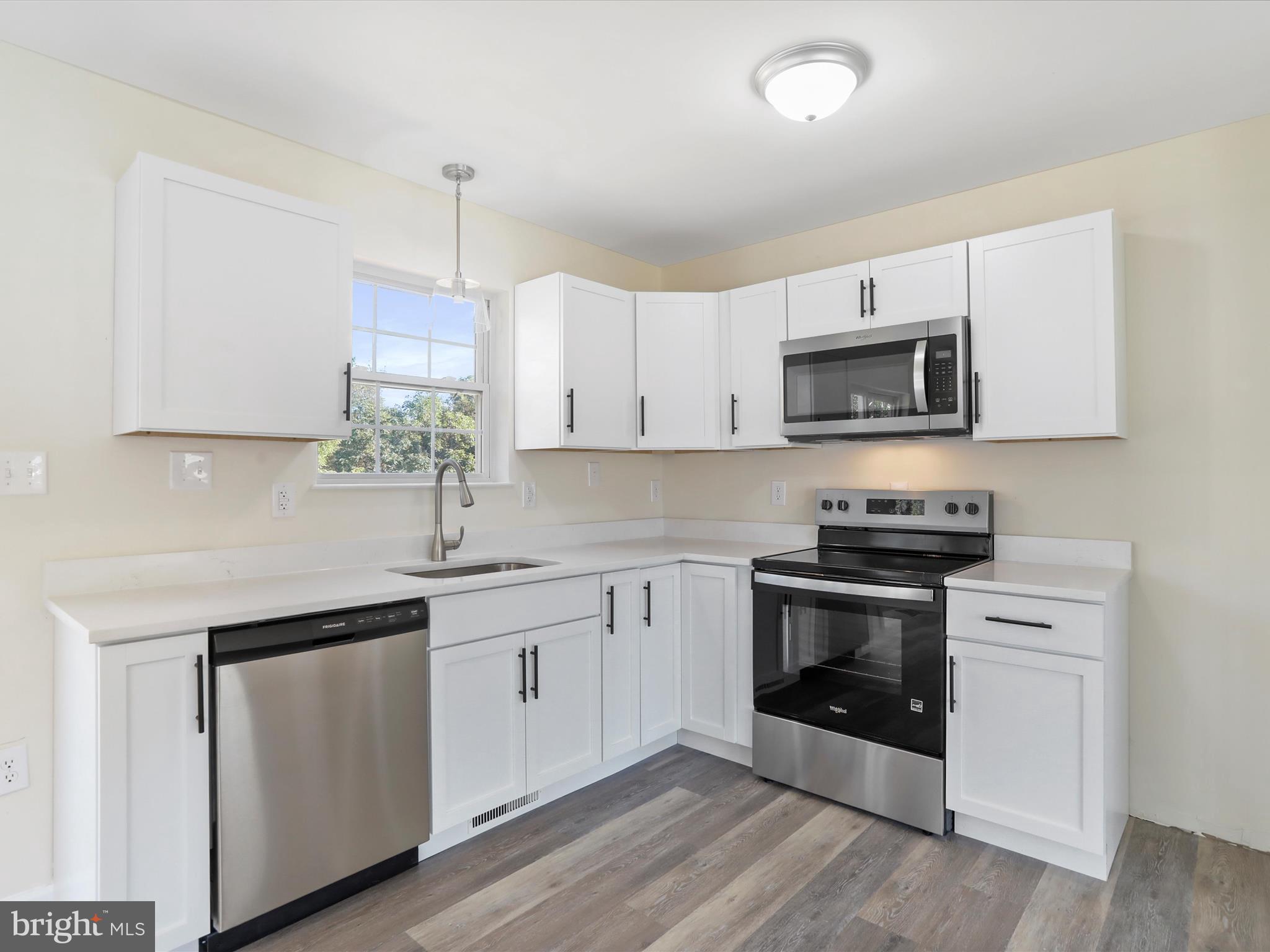 HICKORY RUN - Residential