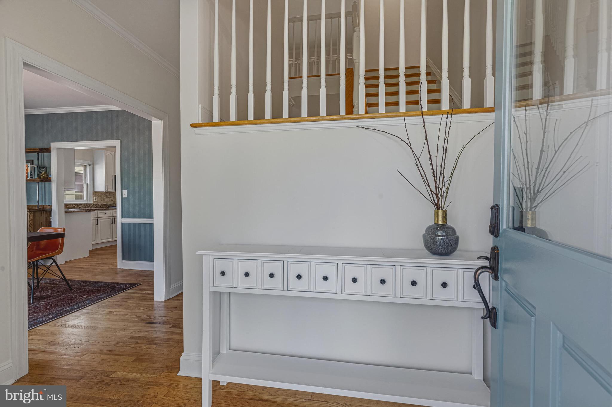 WARREN HILL - Residential