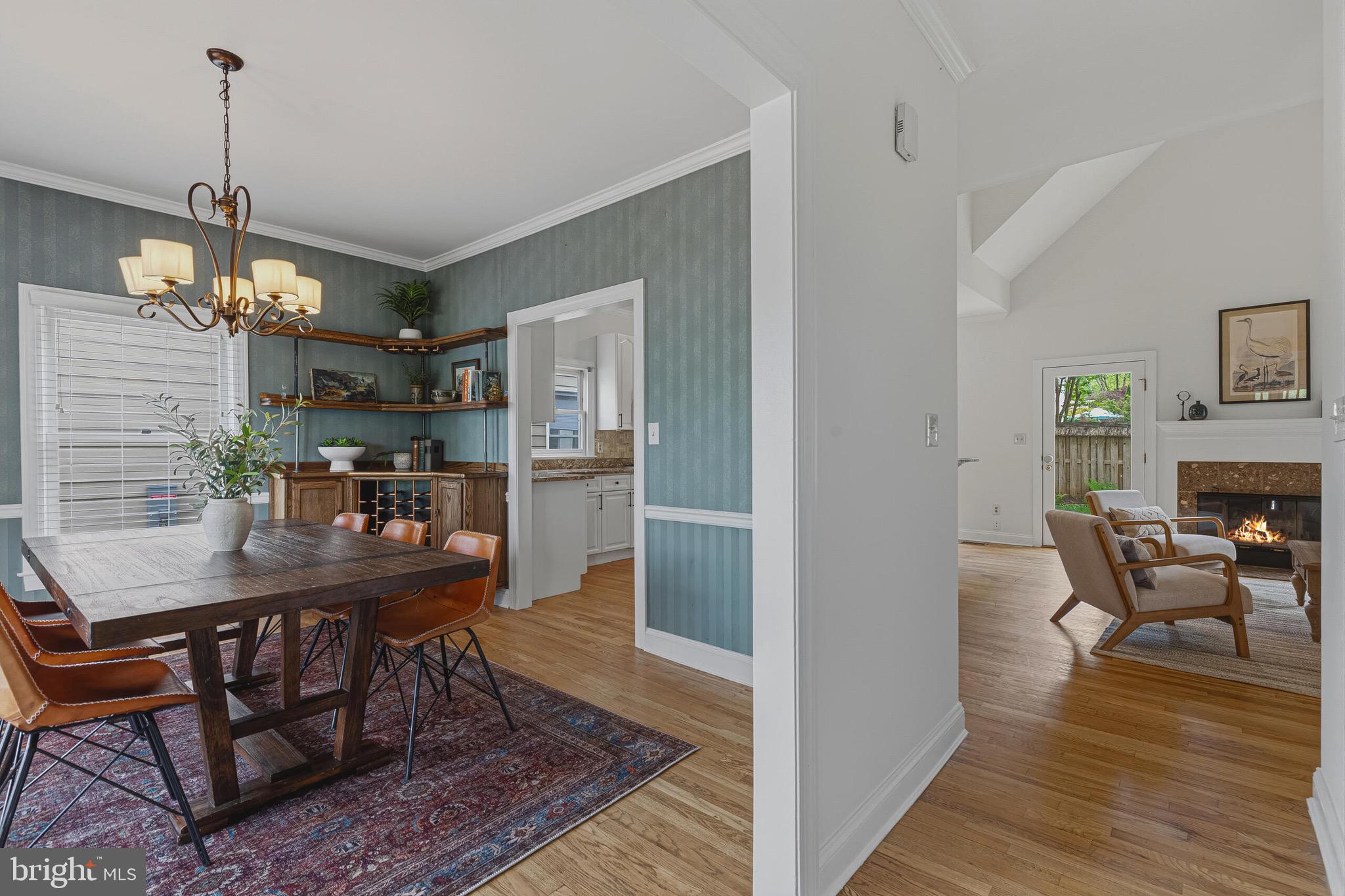 WARREN HILL - Residential