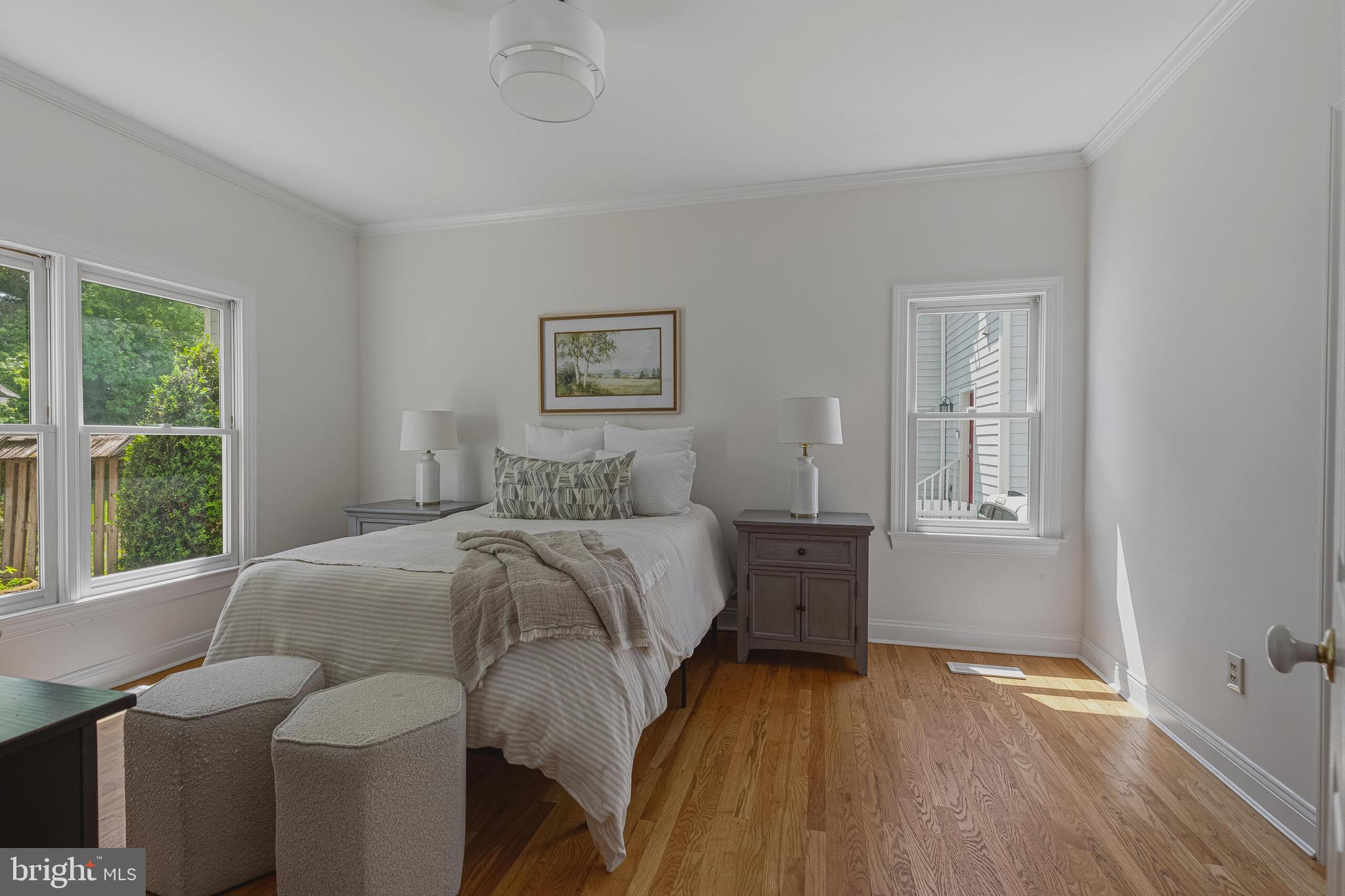 WARREN HILL - Residential