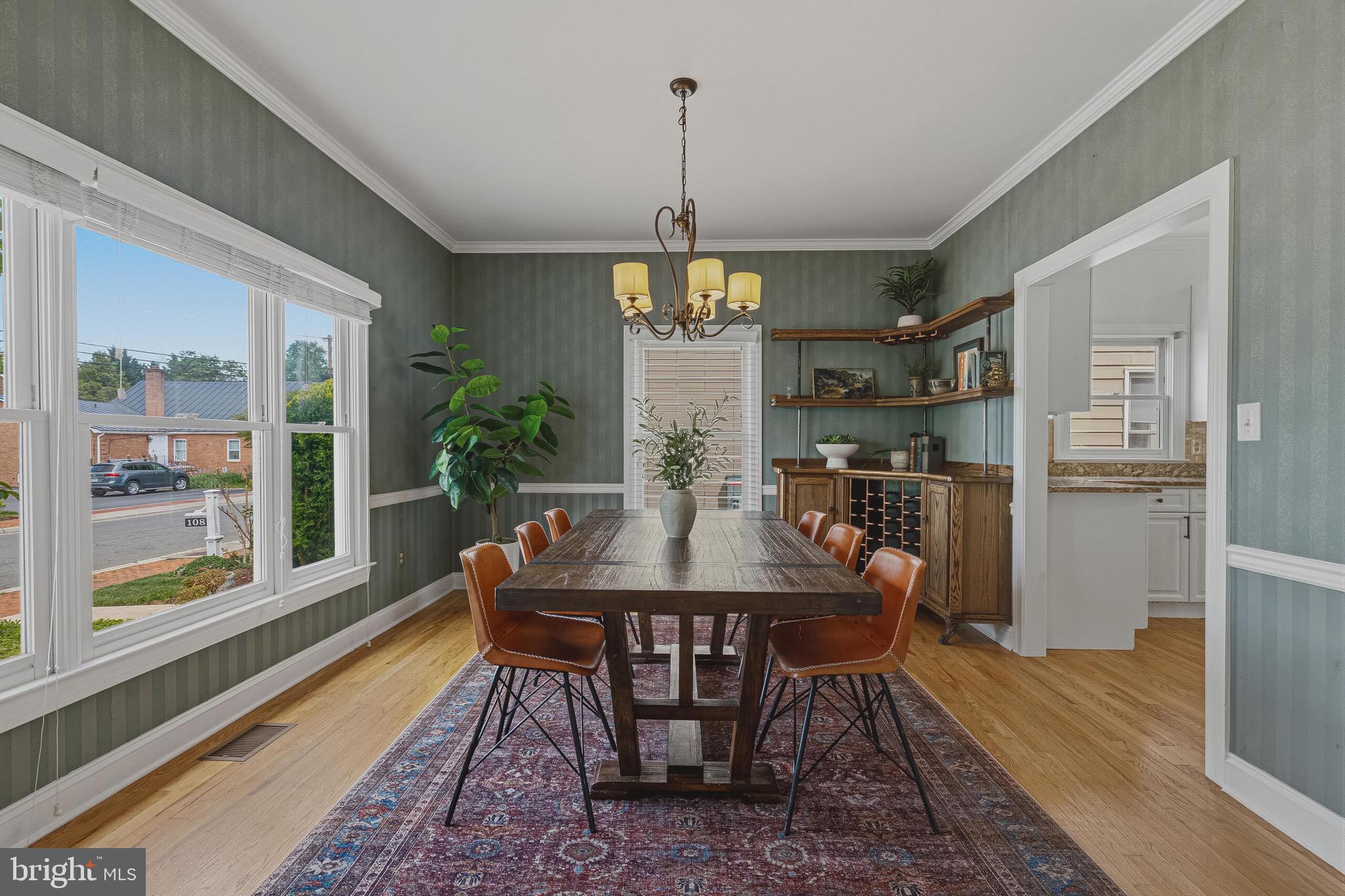 WARREN HILL - Residential