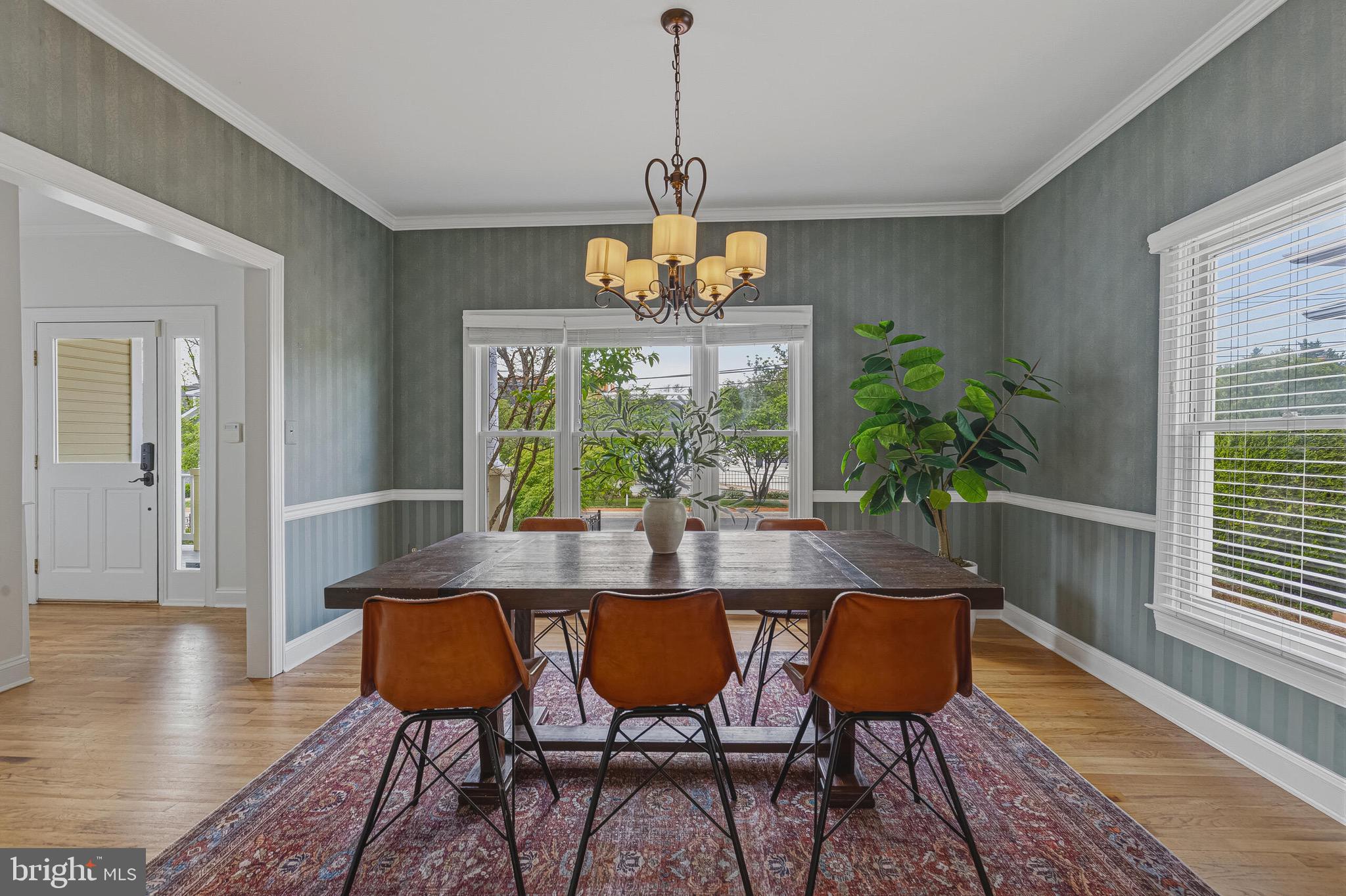 WARREN HILL - Residential