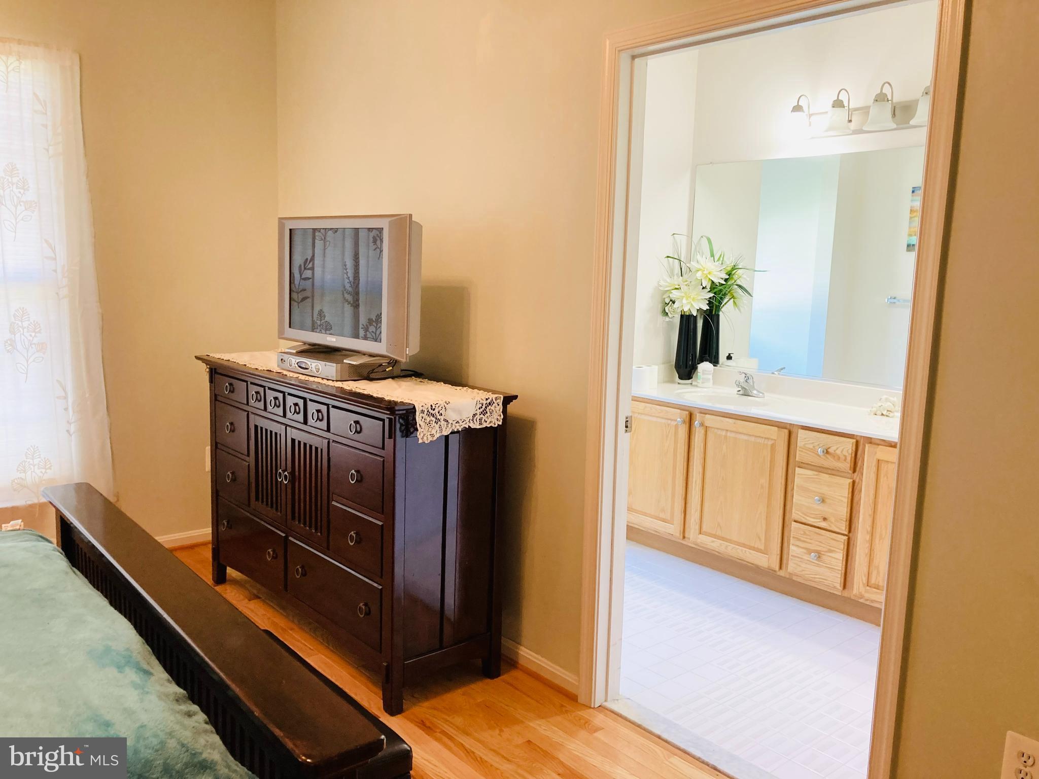 HAWTHORNE GREENE - Residential