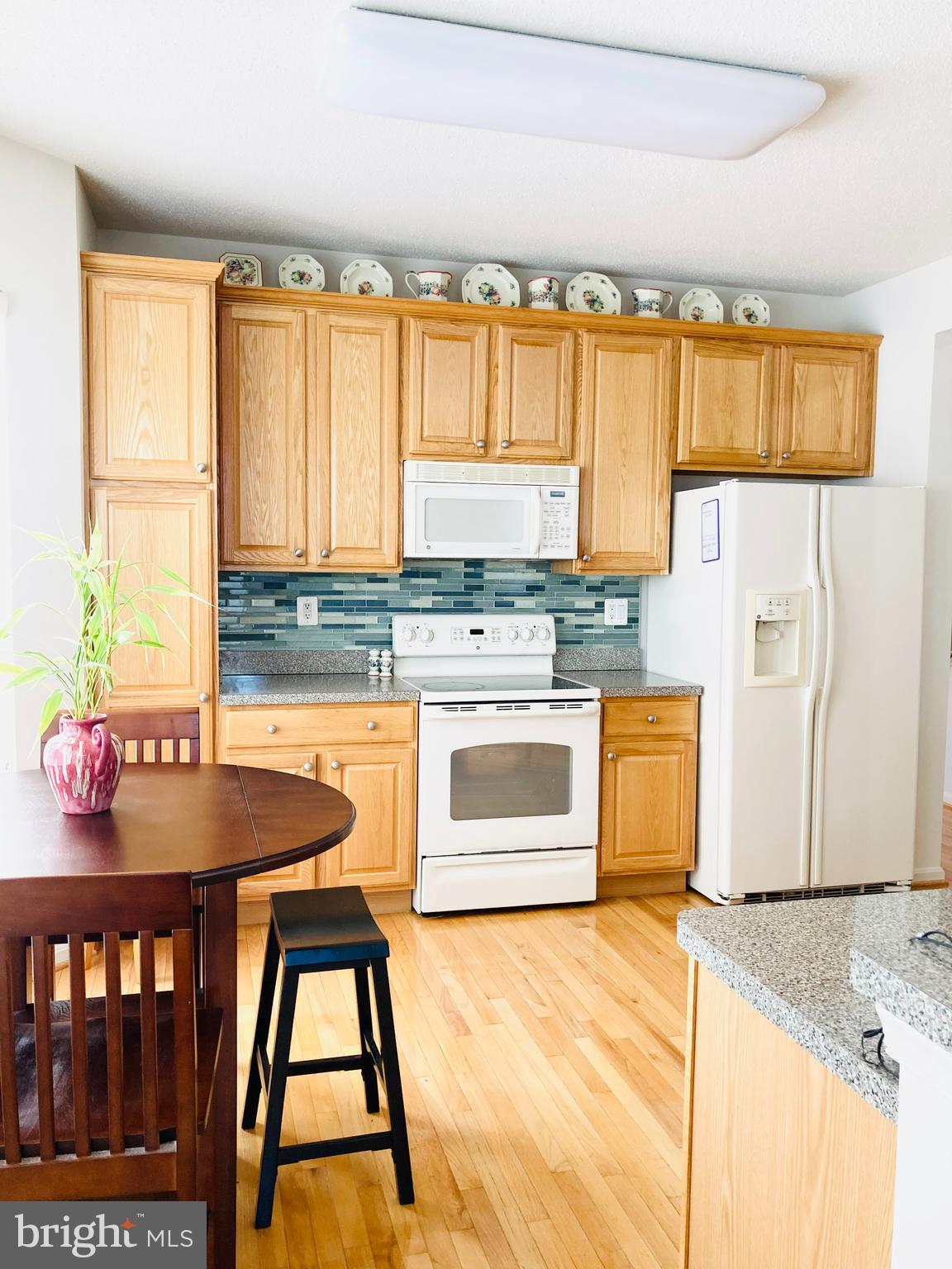 HAWTHORNE GREENE - Residential