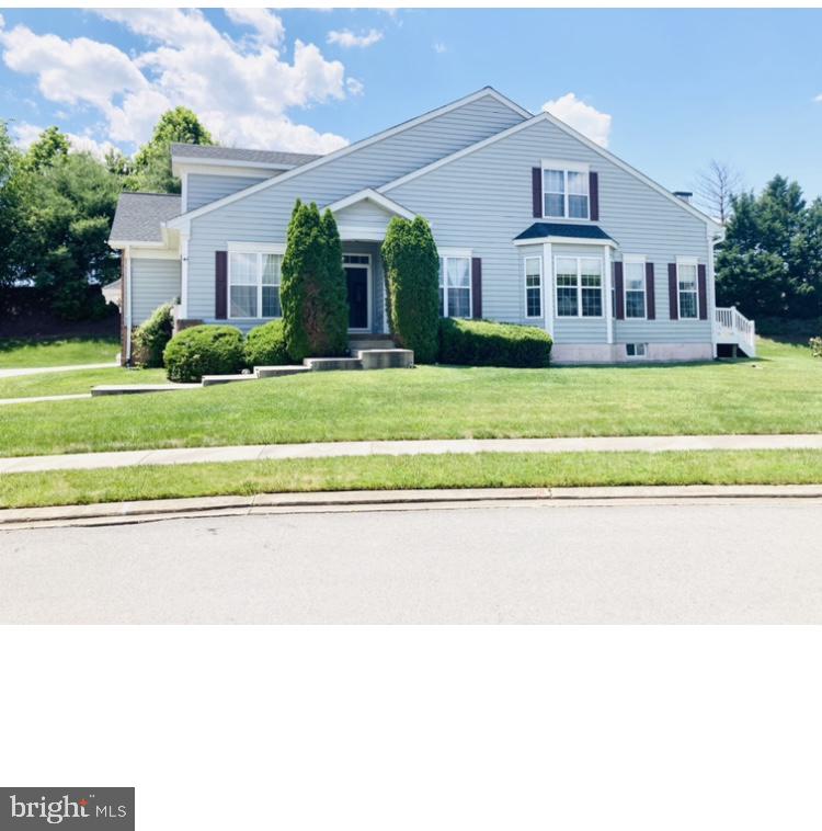 HAWTHORNE GREENE - Residential