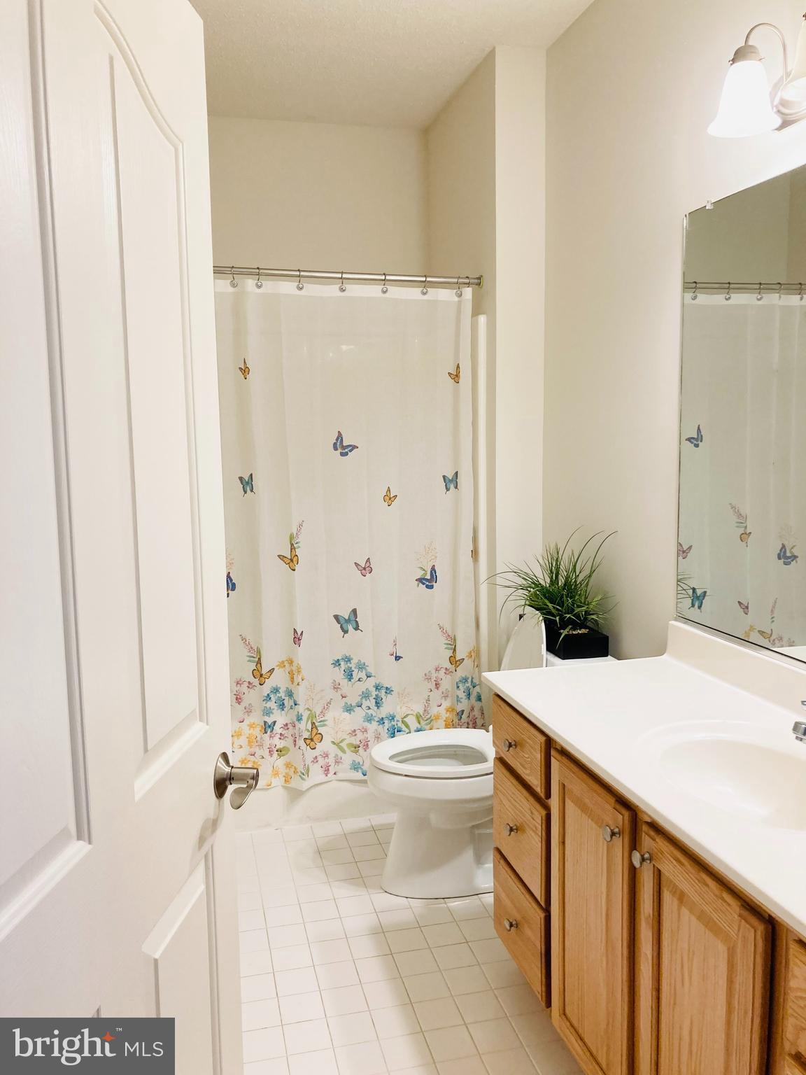 HAWTHORNE GREENE - Residential