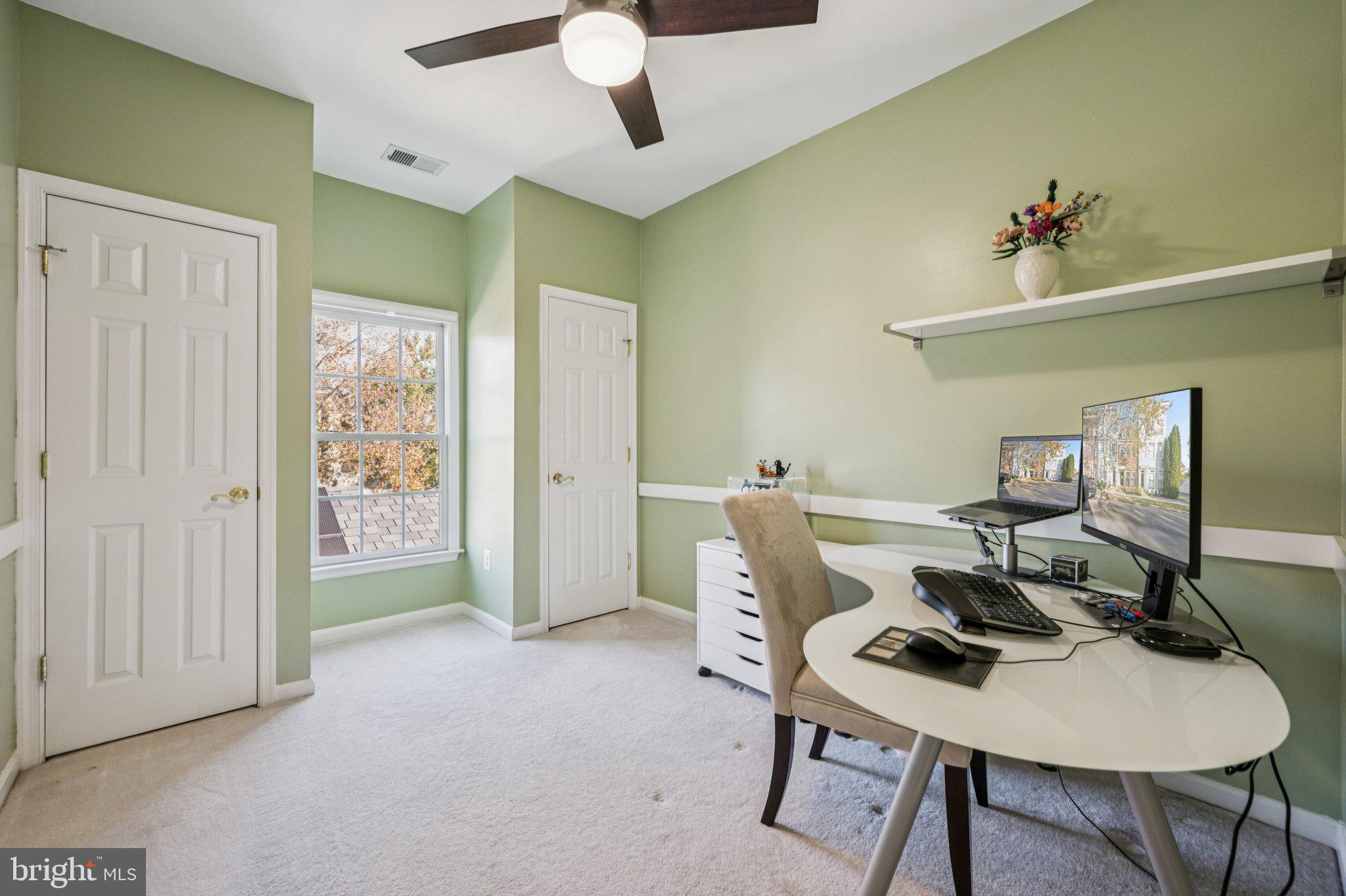 LAKELANDS - Residential