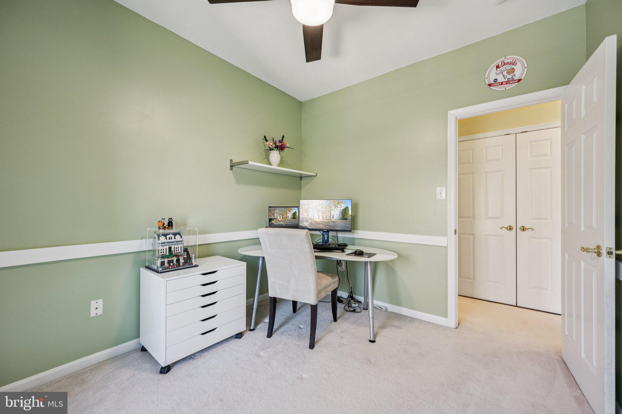 LAKELANDS - Residential