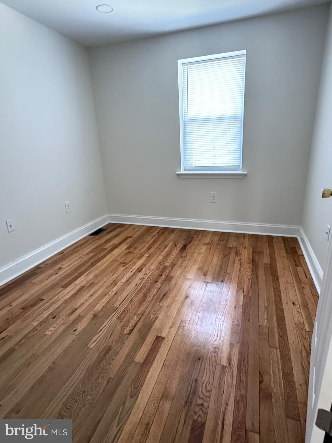 EAST ARLINGTON - Residential Lease