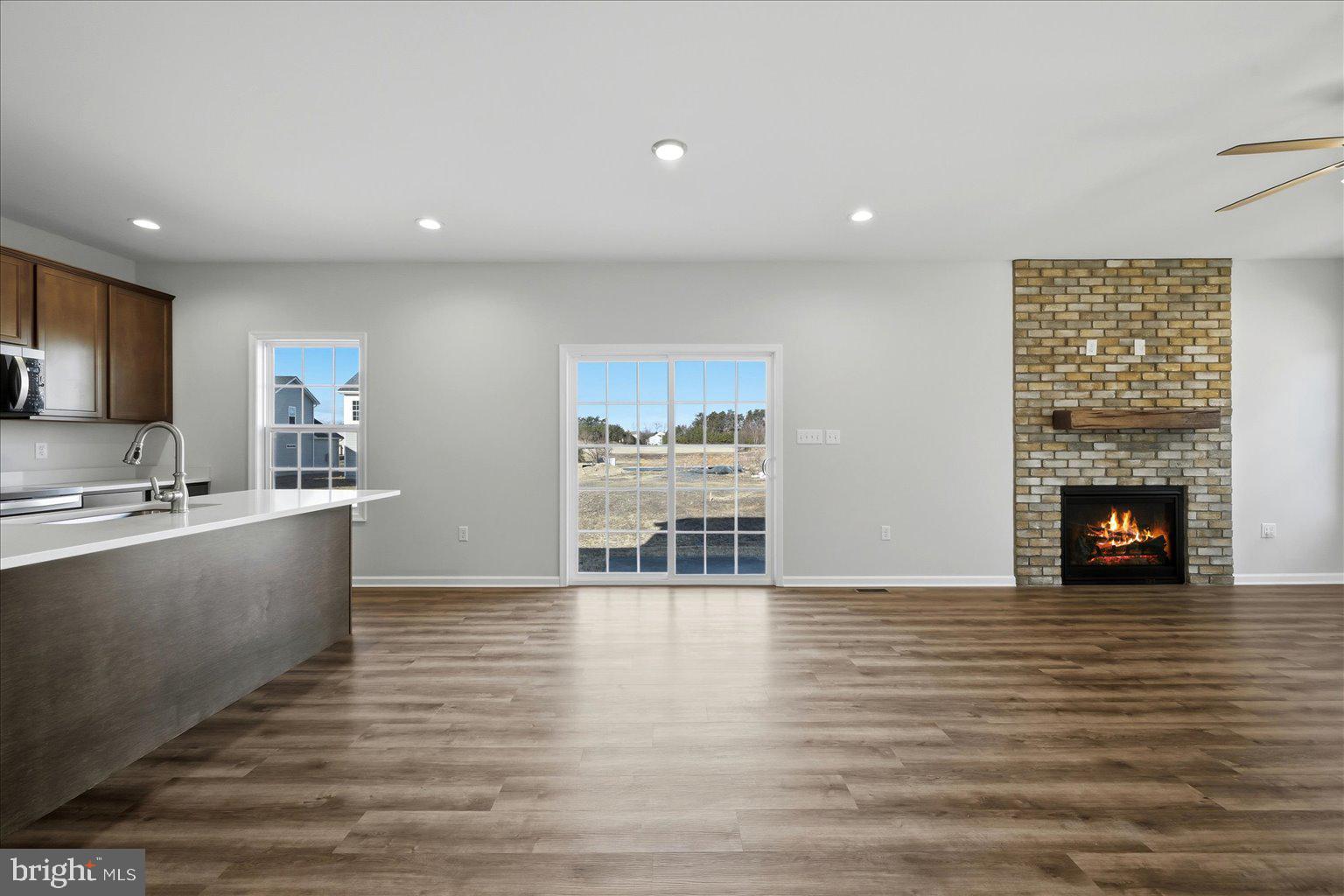 SOVEREIGN VILLAGE - Residential