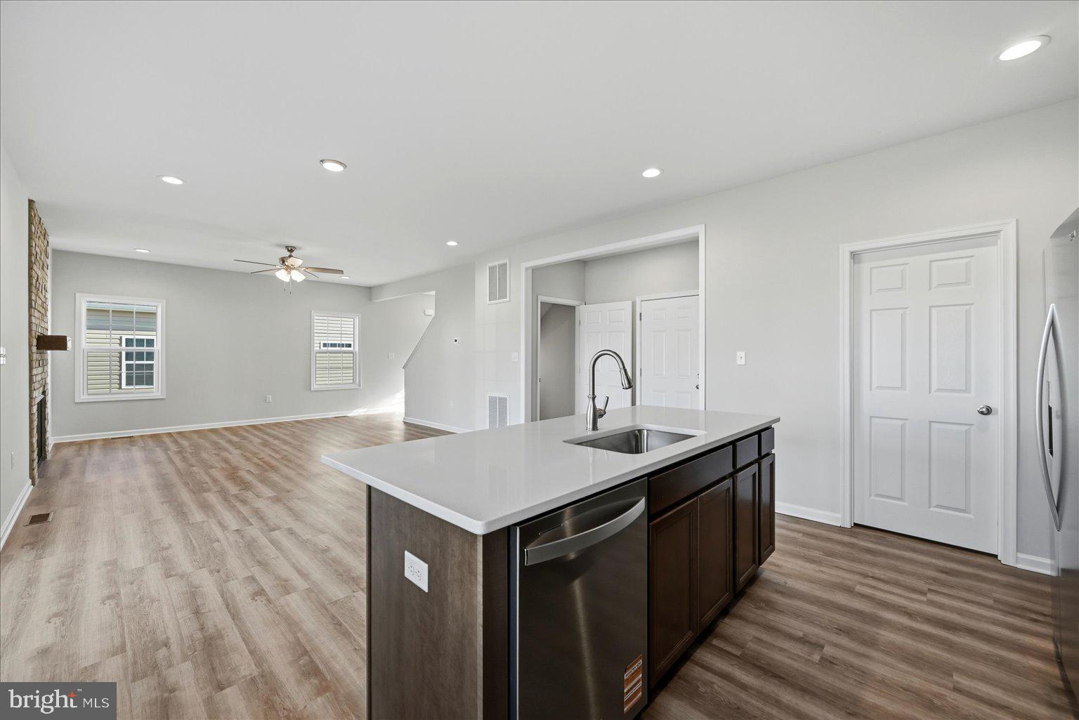 SOVEREIGN VILLAGE - Residential