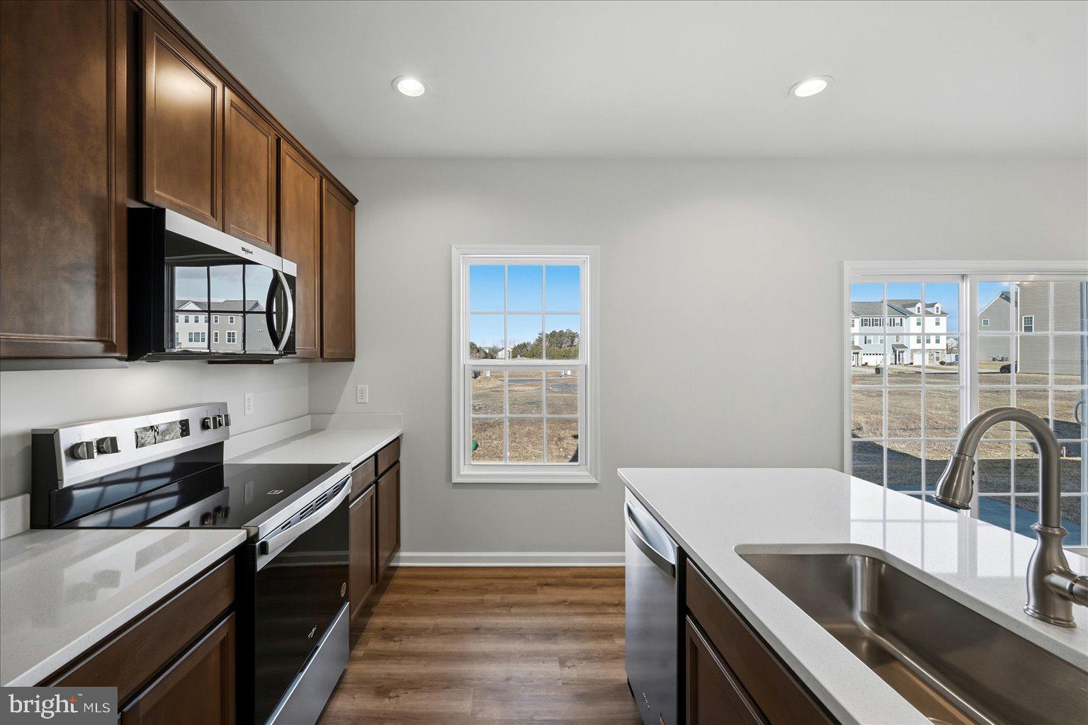 SOVEREIGN VILLAGE - Residential