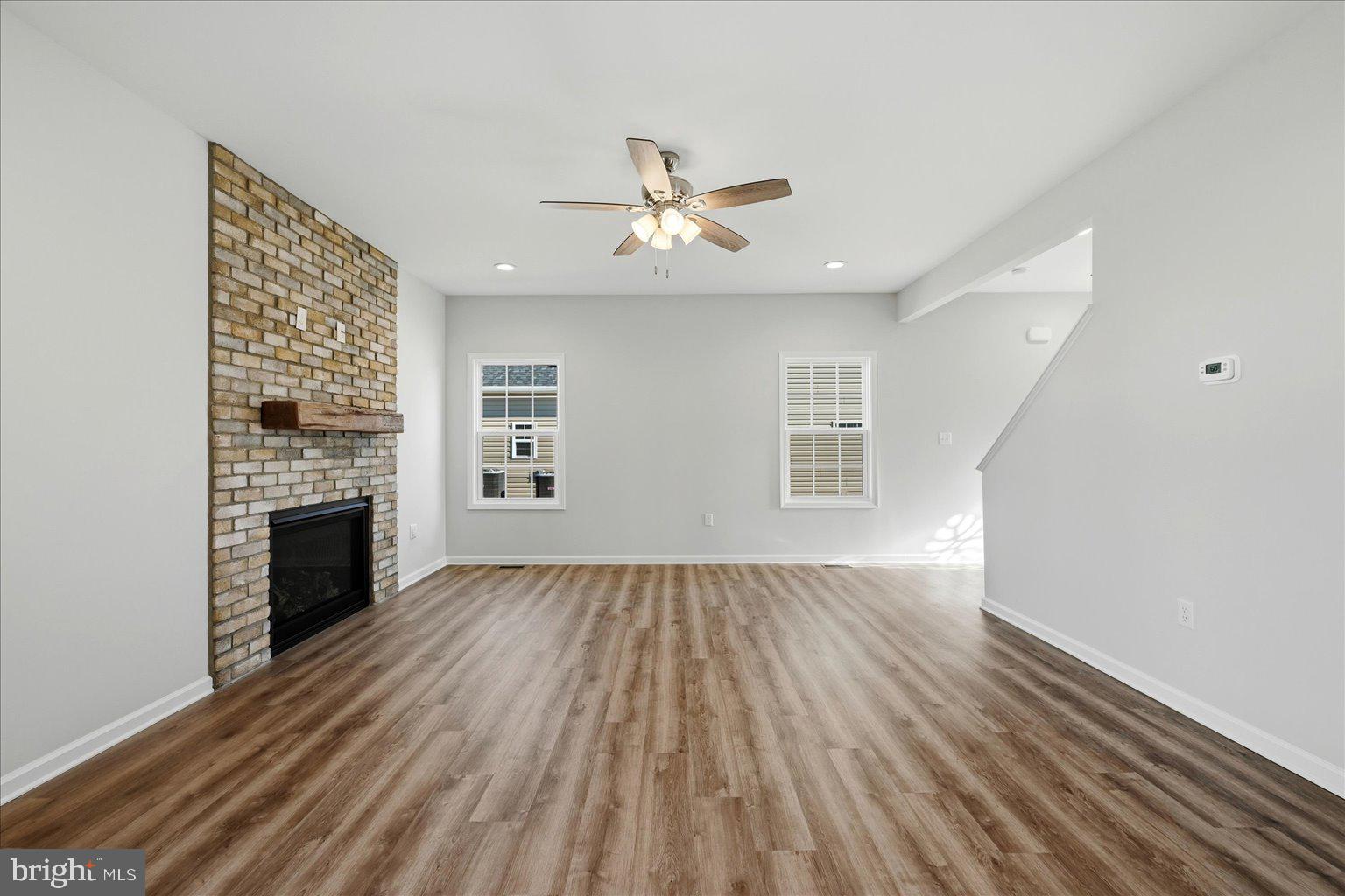 SOVEREIGN VILLAGE - Residential