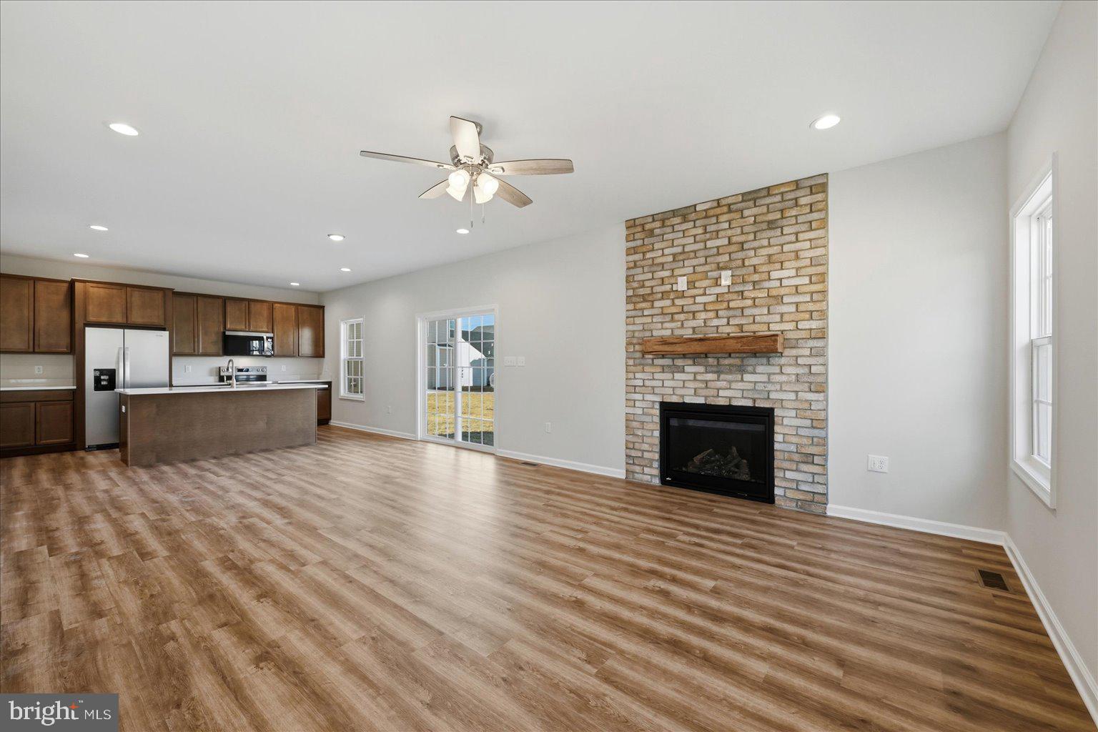 SOVEREIGN VILLAGE - Residential