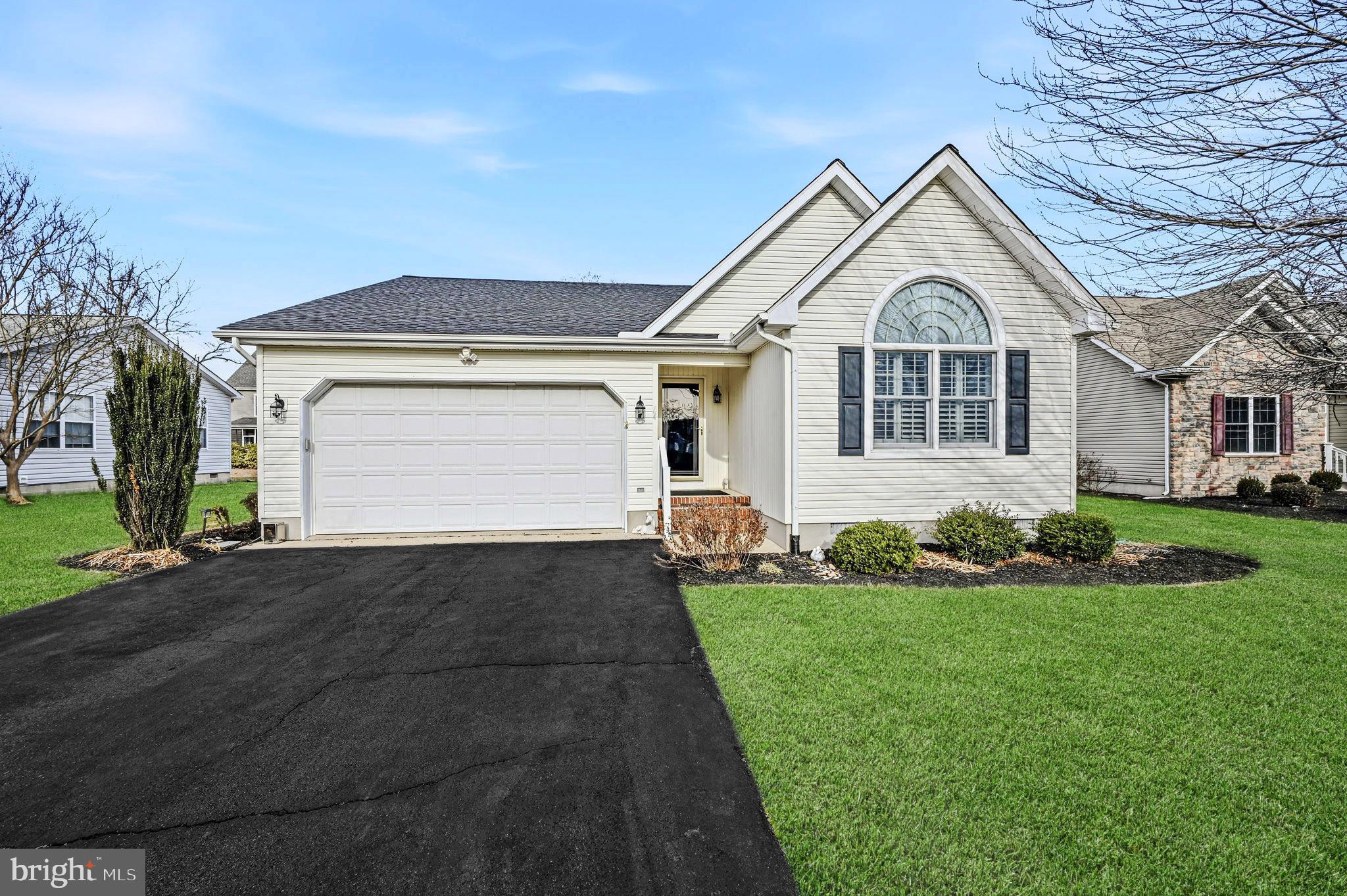 MAPLEWOOD - Residential