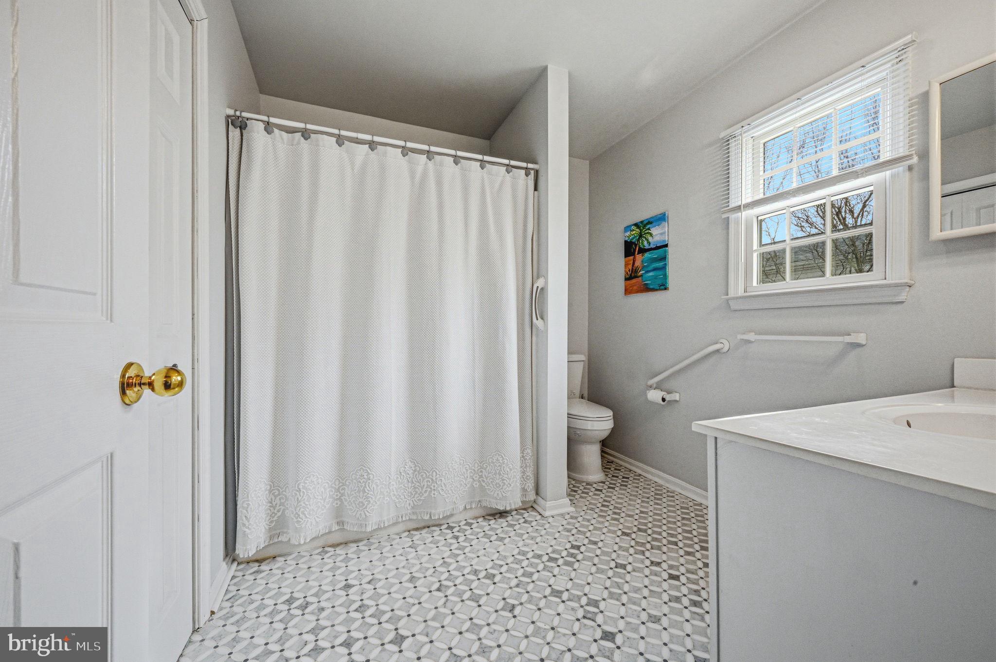 MAPLEWOOD - Residential