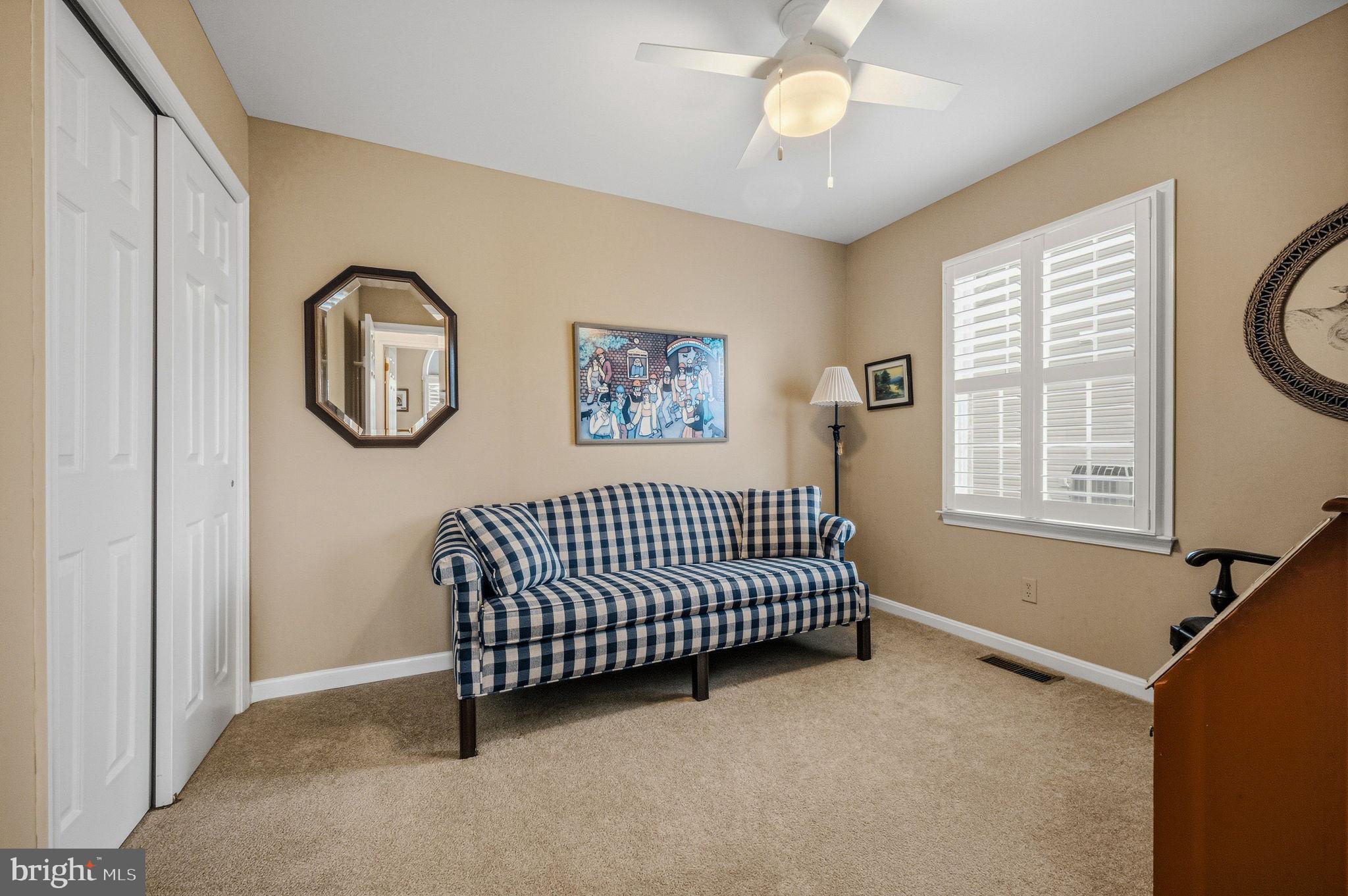 MAPLEWOOD - Residential