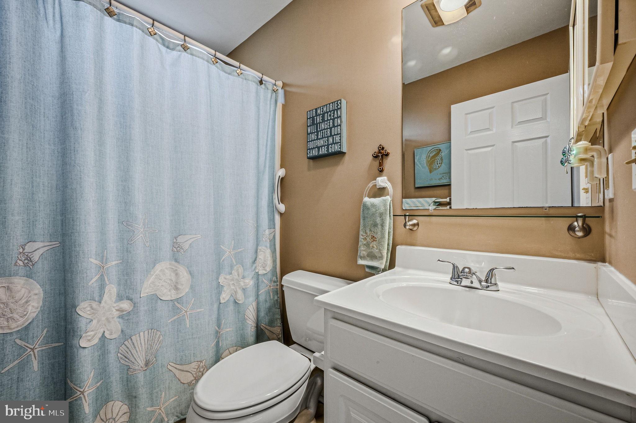 MAPLEWOOD - Residential