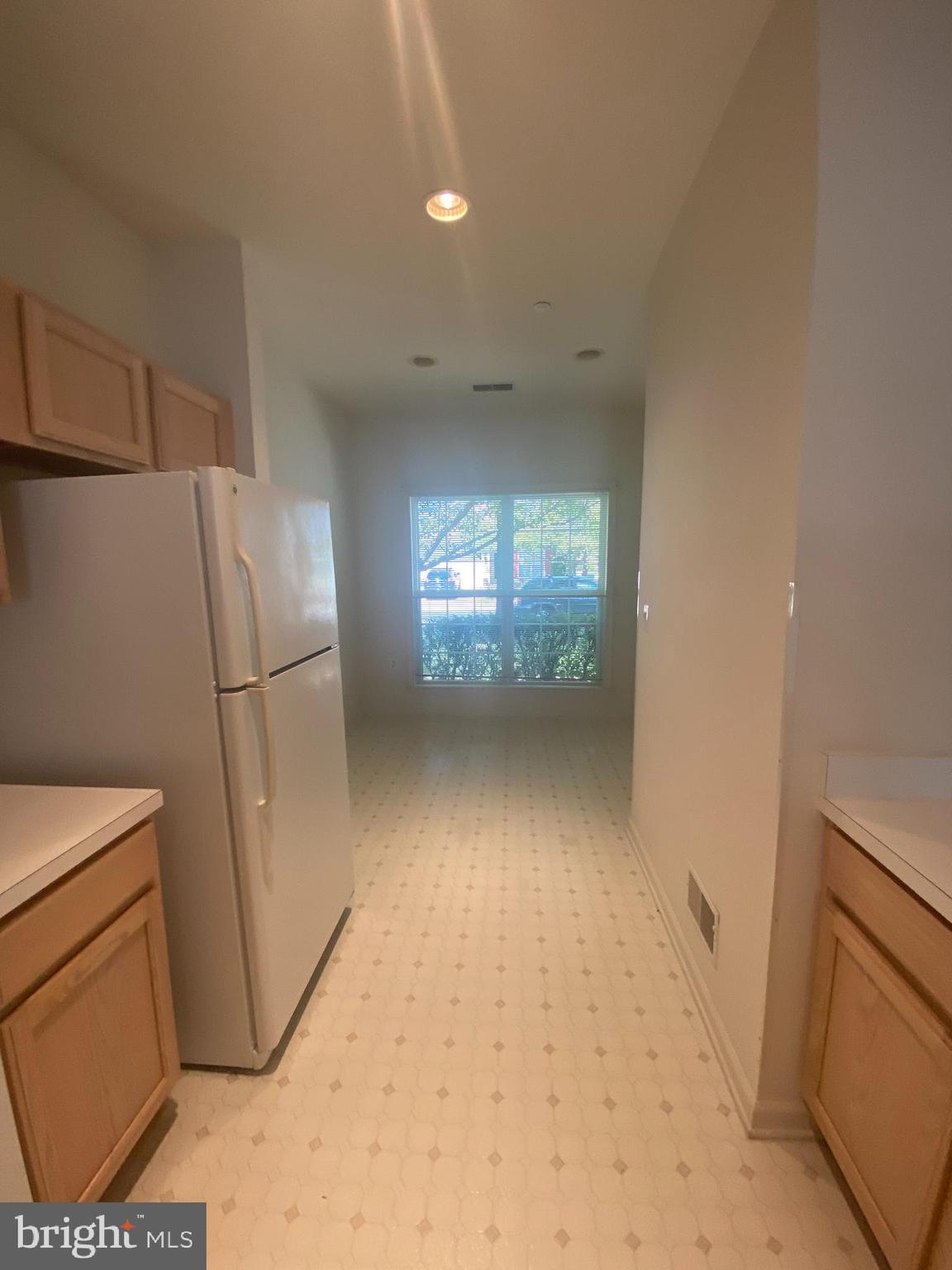 FALLS RUN - Residential Lease