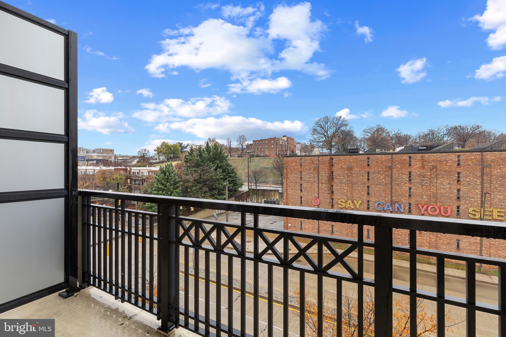 THE RITZ-CARLTON RESIDENCES - Residential Lease