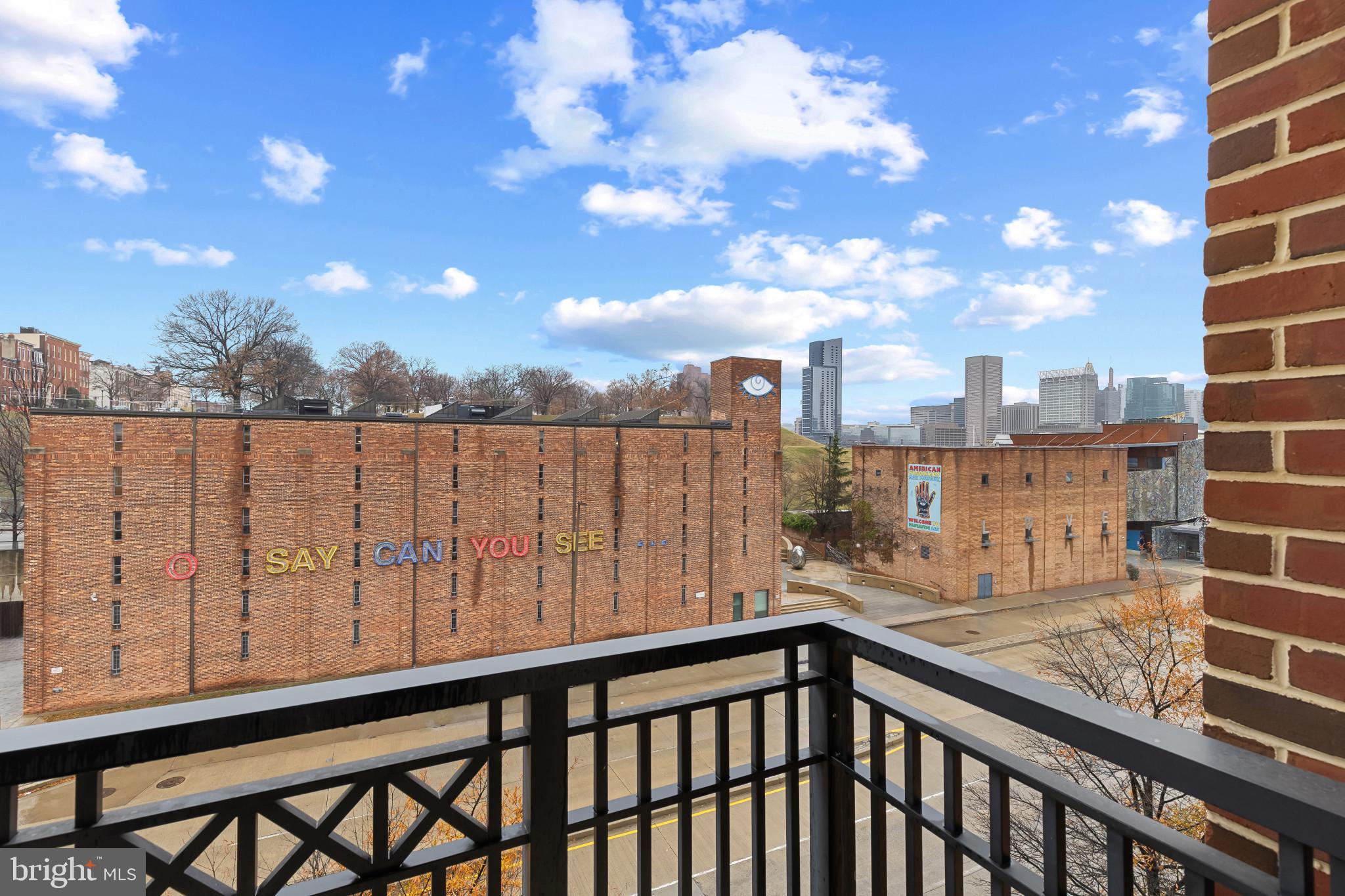 THE RITZ-CARLTON RESIDENCES - Residential Lease