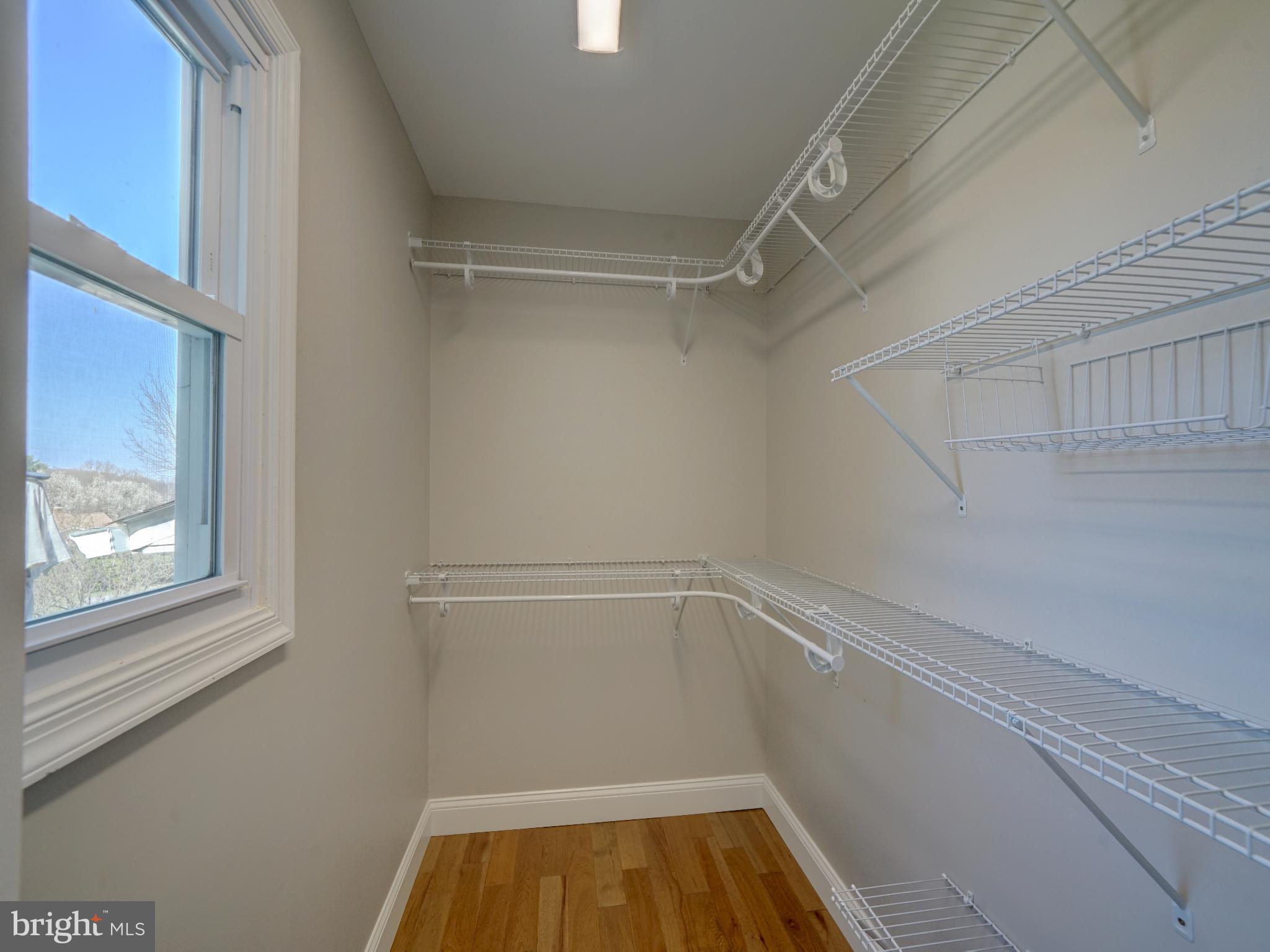 MILL BOTTOM - Residential