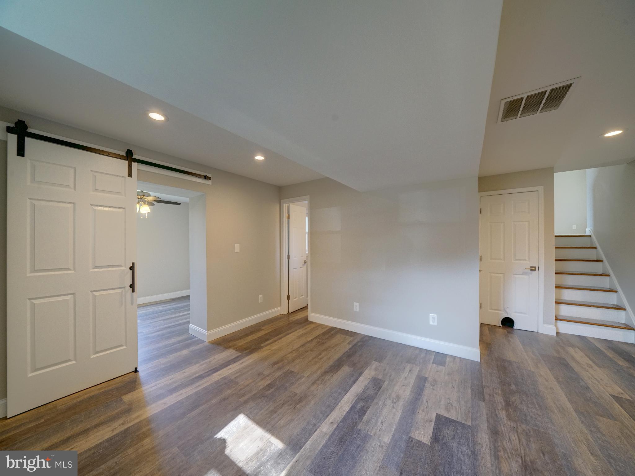 MILL BOTTOM - Residential