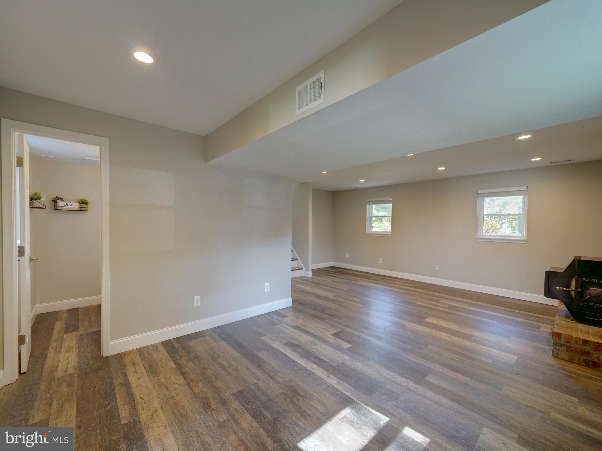 MILL BOTTOM - Residential