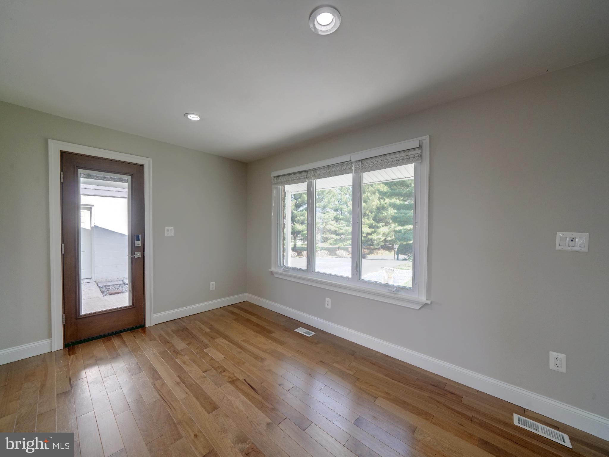 MILL BOTTOM - Residential