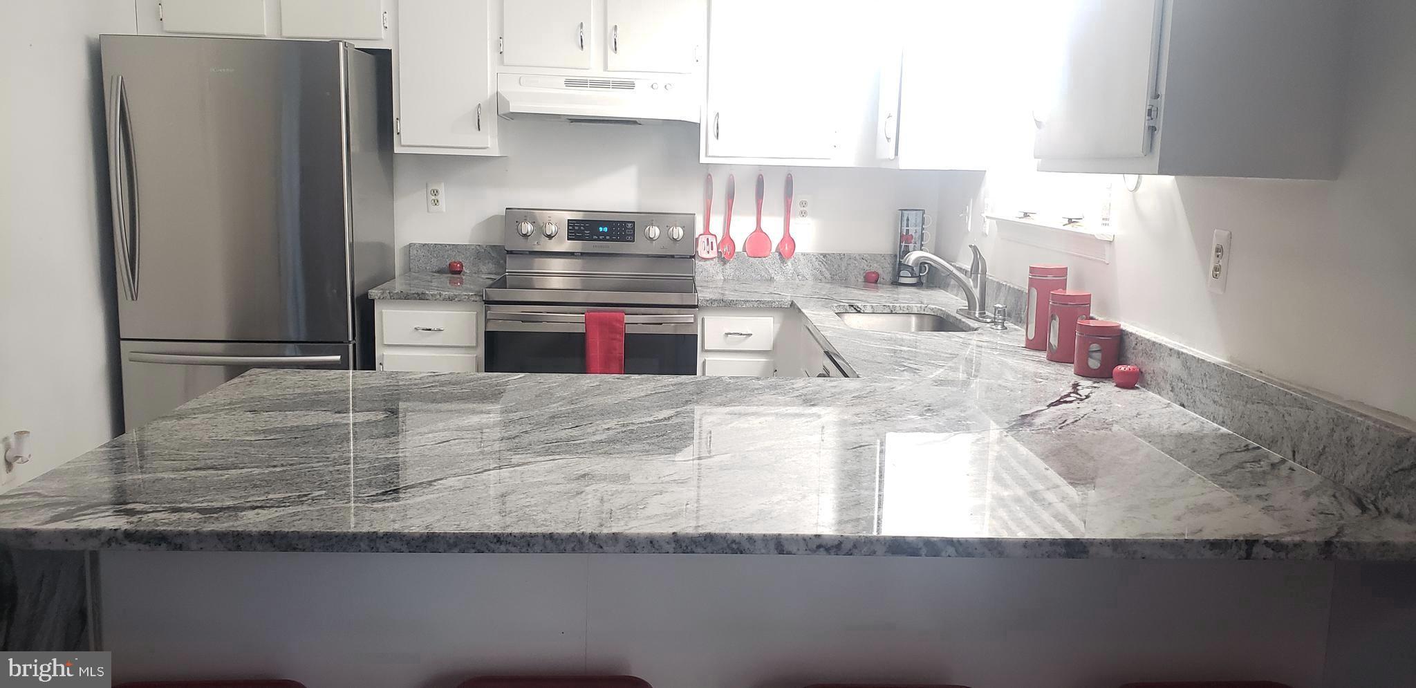 SENTRY WOODS - Residential