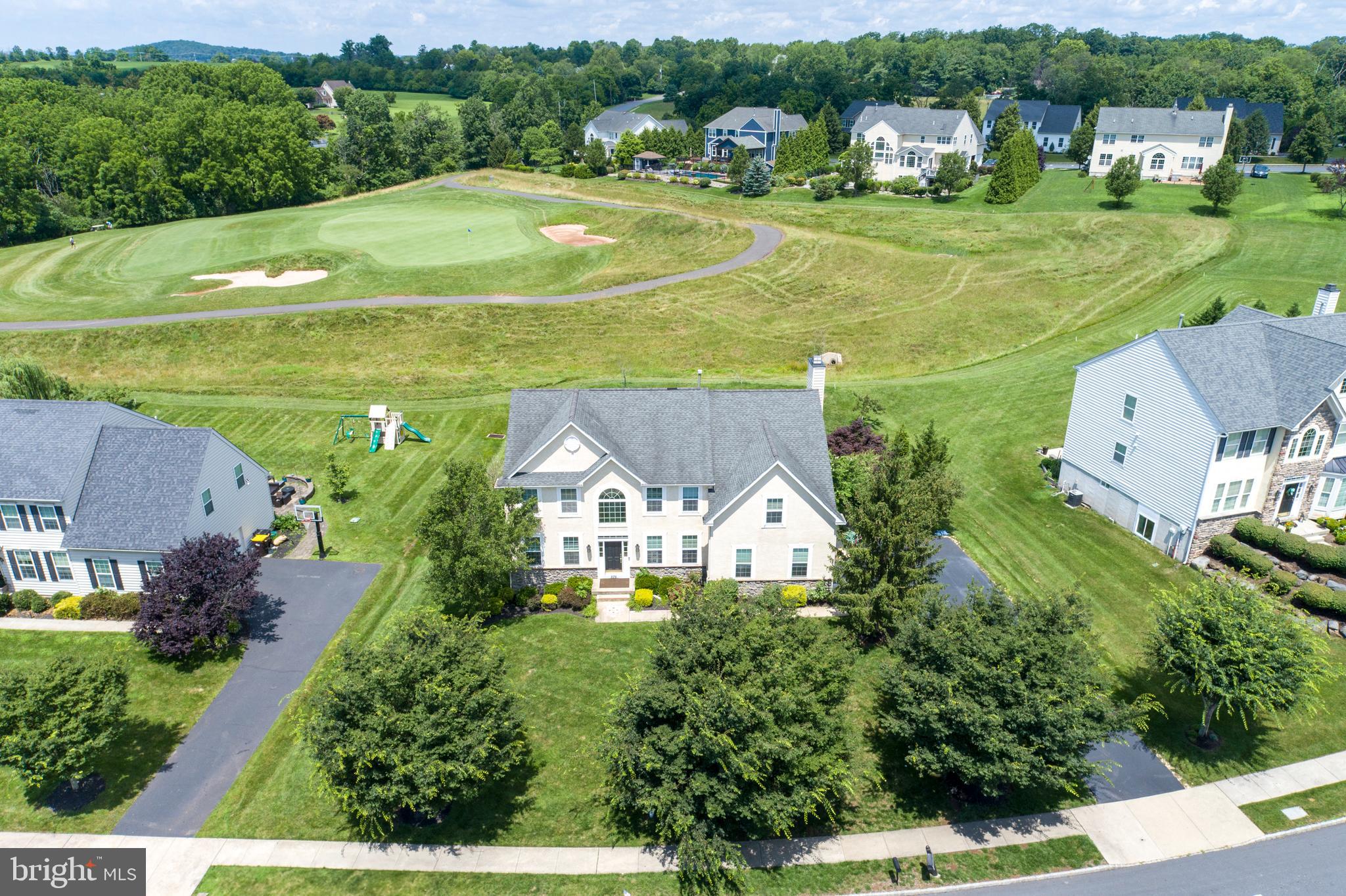 4-Bedroom Rental with Finished Basement!
Discover this well-kept 4 BR, 2.5 BA home in Lederach Golf Fairway, Harleysville—ideal for low‑maintenance living near Merck, GSK, and other pharma centers. The main level features durable ceramic and hardwood flooring, a formal living room, dining room, and cozy family room with gas fireplace. The kitchen includes stainless appliances, ample cabinets, and a breakfast nook overlooking the private backyard.
Upstairs are four generously sized bedrooms, including an oversized primary suite with two walk‑in closets, soaking tub, separate shower, plus space for a sitting area and home office or nursery. A full hall bath and linen closet complete the second floor.
The full finished basement adds flexible space for recreation, fitness, or hobbies—including a dedicated surround‑sound media room perfect for movie nights or gaming.
Additional features: attached garage, driveway parking, central air, efficient gas heat, in-home laundry, and private backyard.
Prime location, minutes from Merck’s West Point campus, Routes 63, 113 & PA Turnpike. Enjoy proximity to Lederach Golf Club, Evansburg State Park, Skippack Village, Freddy Hill Farms, Harleysville Community Pool, and local walking trails.
Tenant pays utilities. Pets considered case-by-case. Available for immediate occupancy—schedule your private tour today!