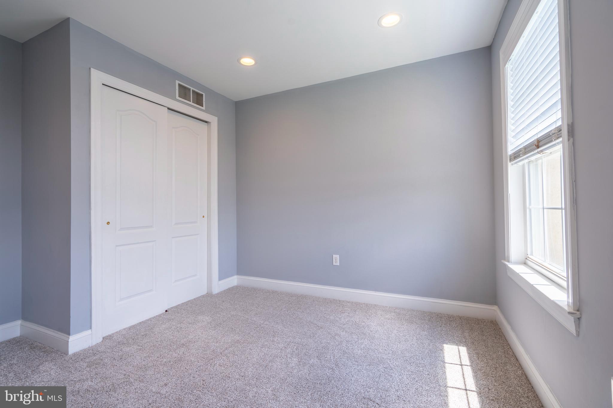 LEDERACH GOLF FAIRWY - Residential Lease