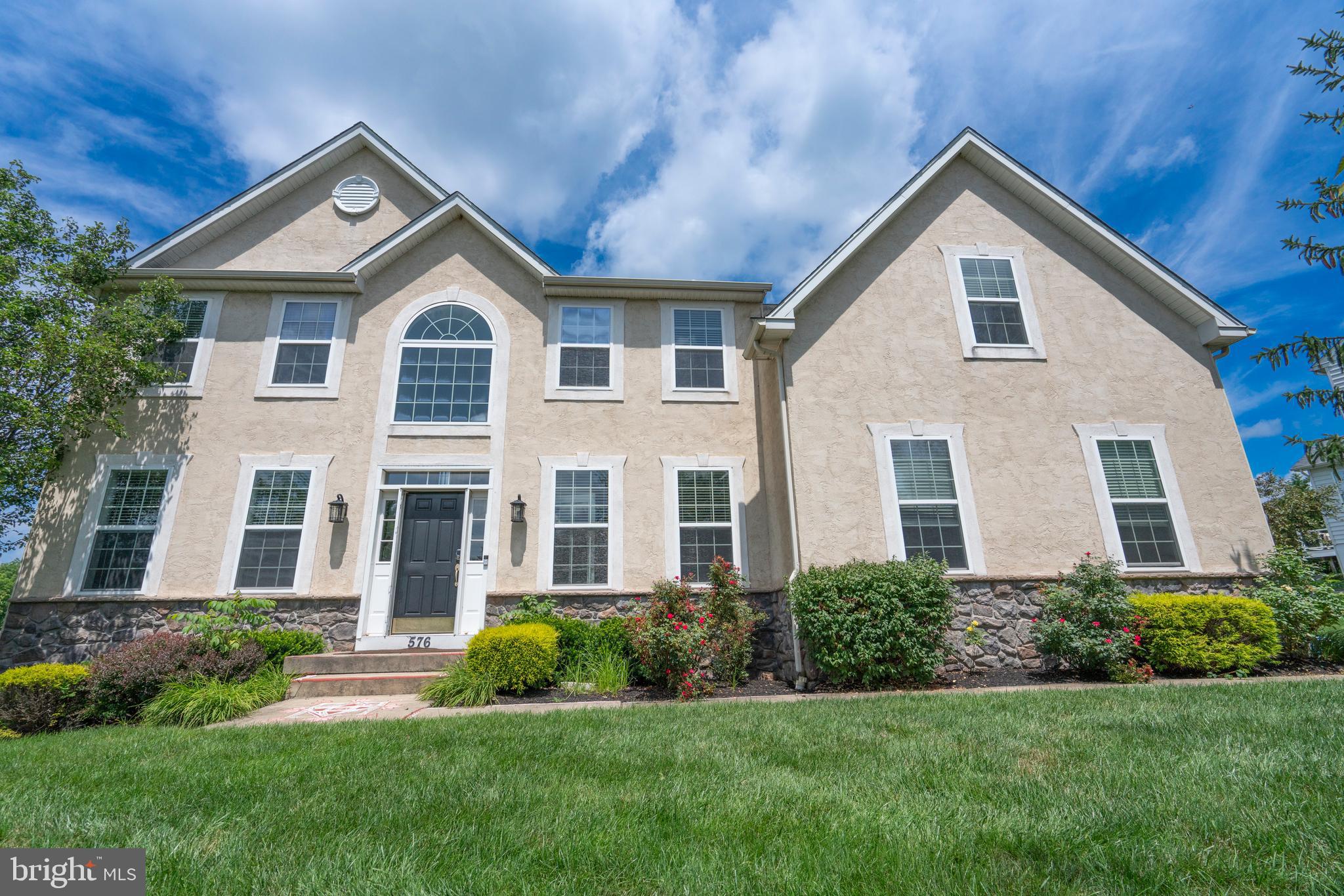 LEDERACH GOLF FAIRWY - Residential Lease