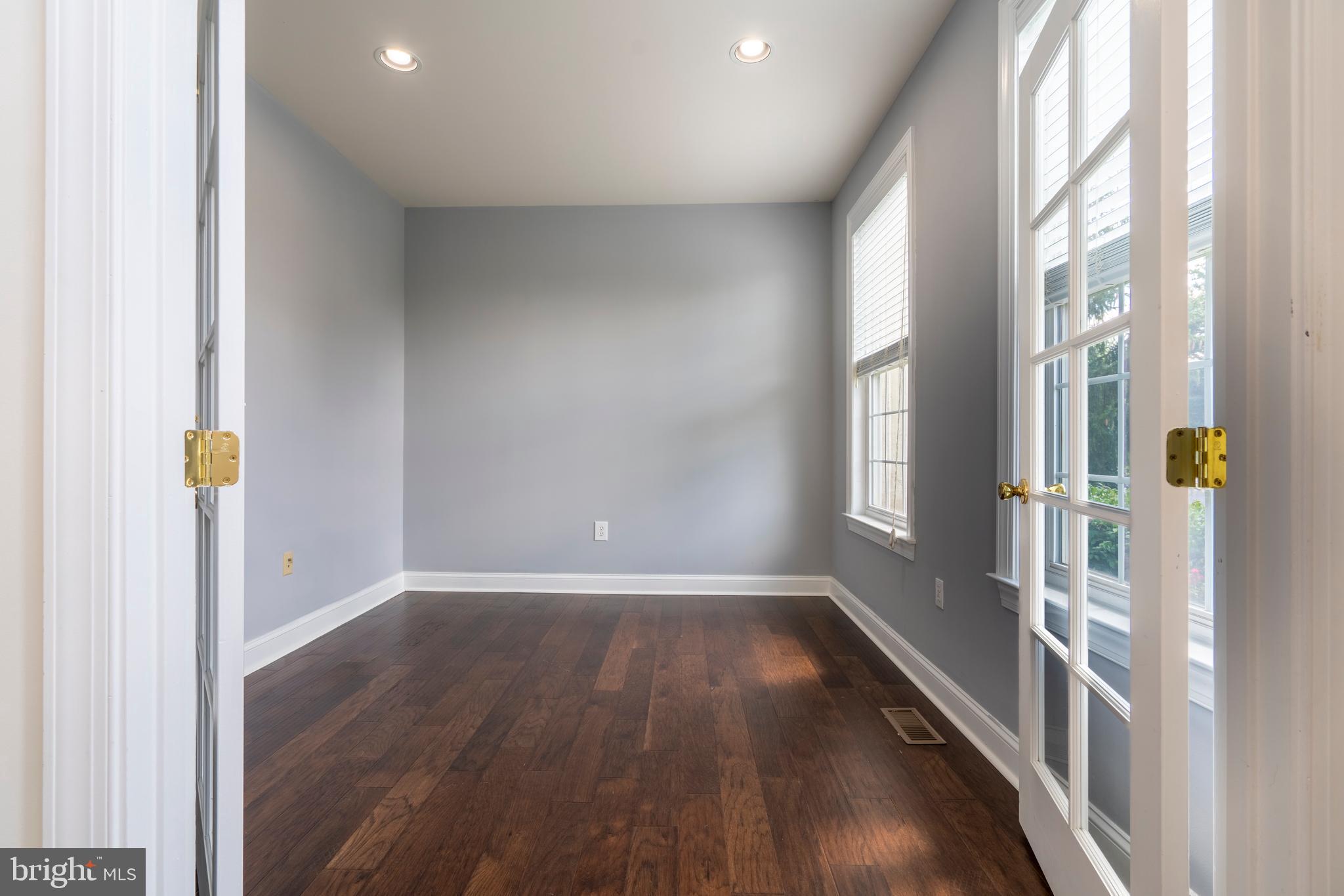 LEDERACH GOLF FAIRWY - Residential Lease